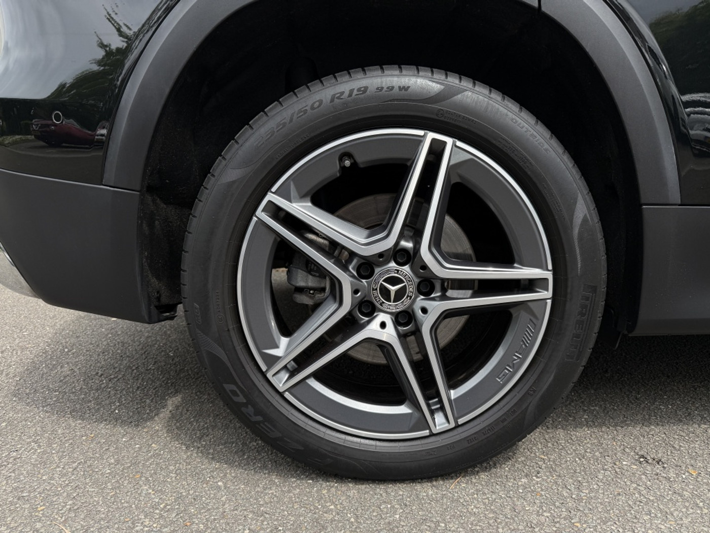 Foto van Mercedes-Benz GLB 180