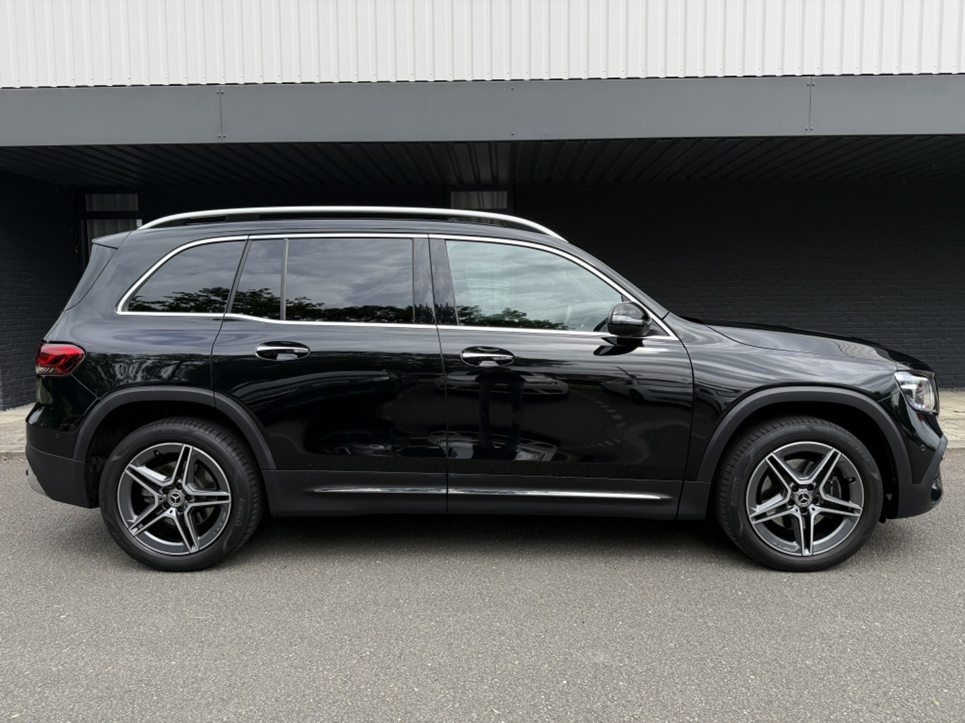 Foto van Mercedes-Benz GLB 180