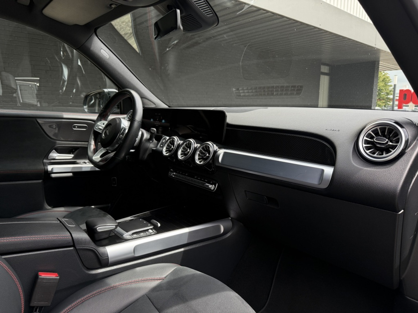 Foto van Mercedes-Benz GLB 180