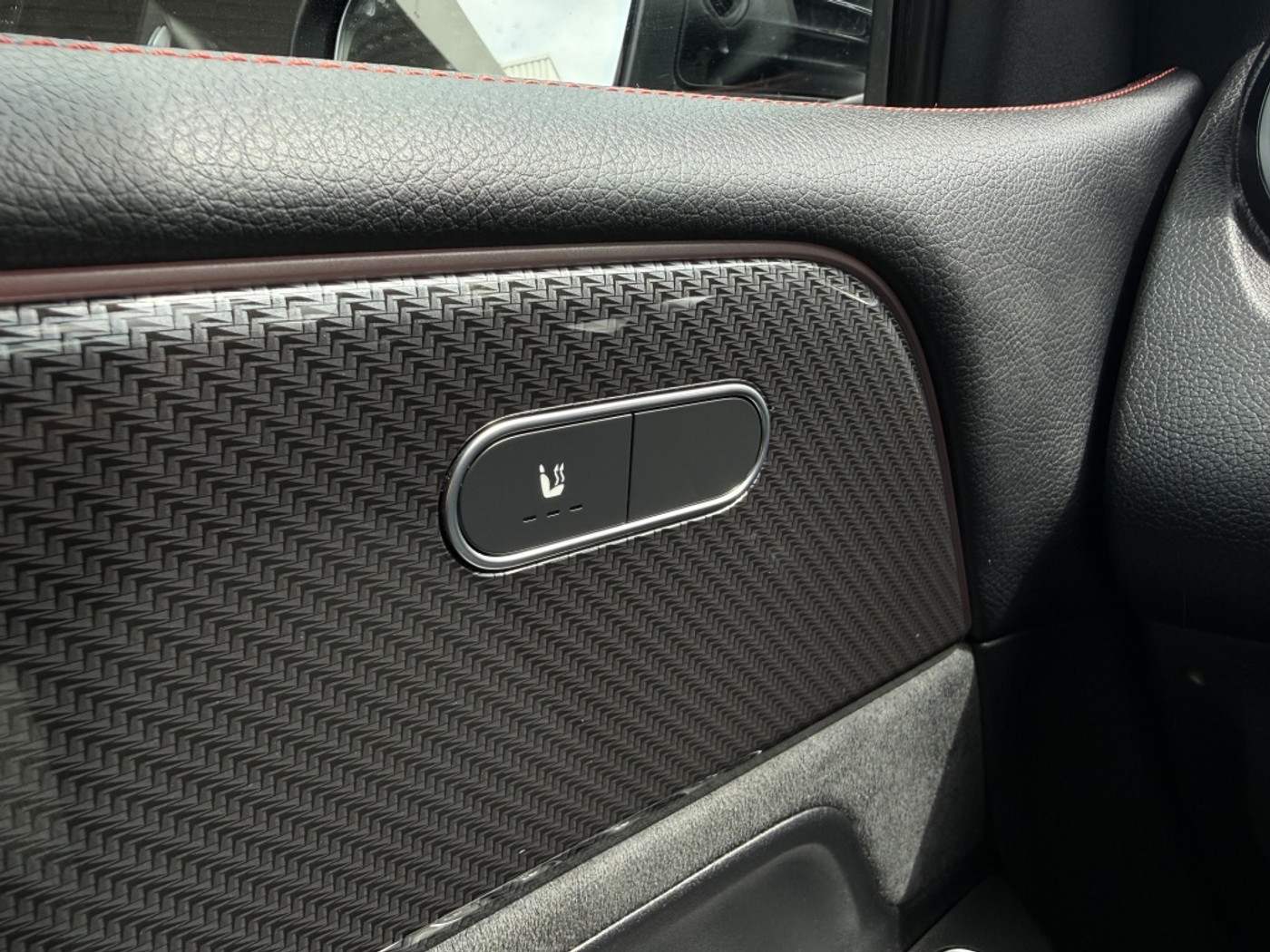 Foto van Mercedes-Benz GLB 180
