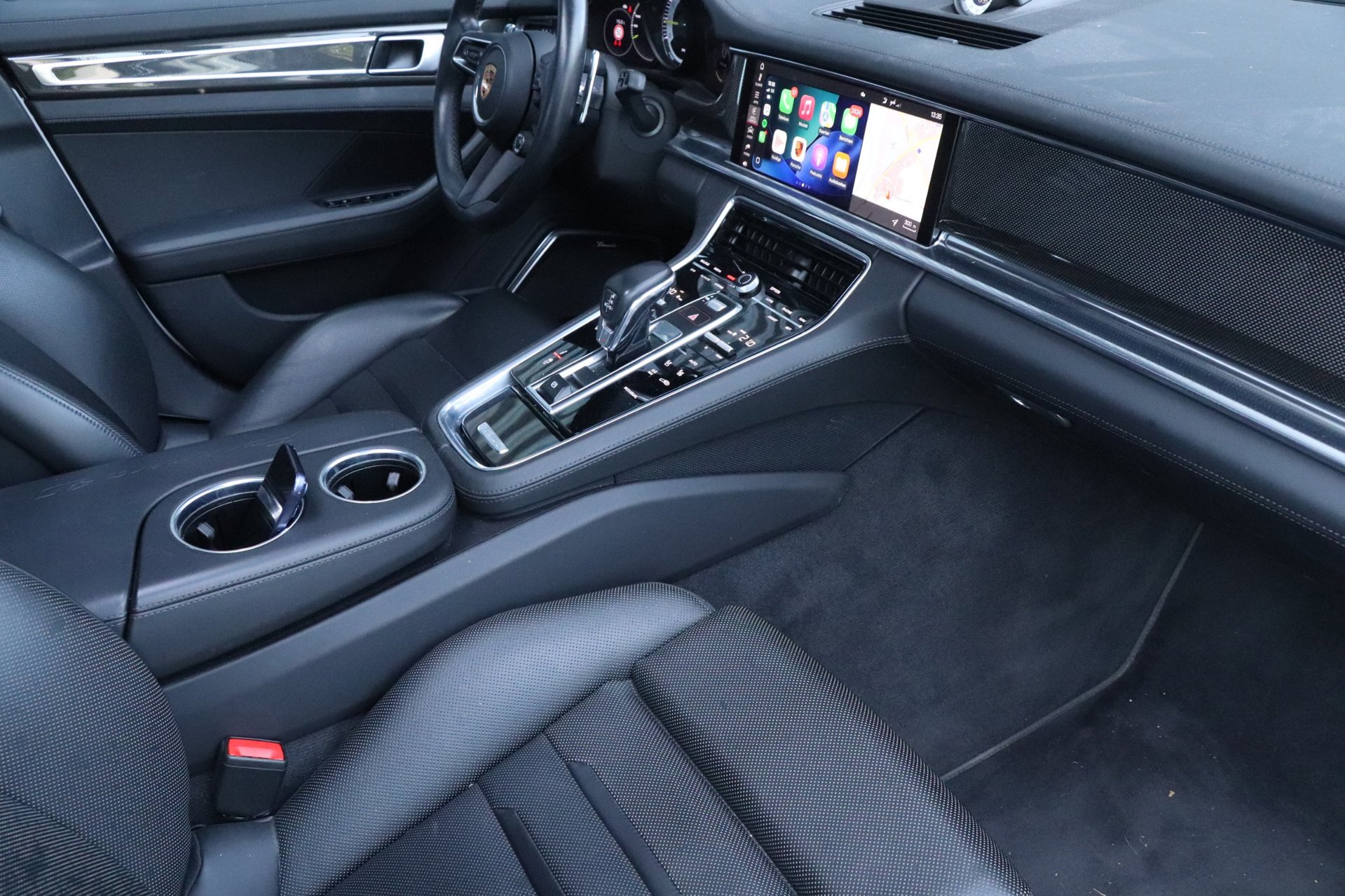 Foto van Porsche Panamera 4s E-hybrid