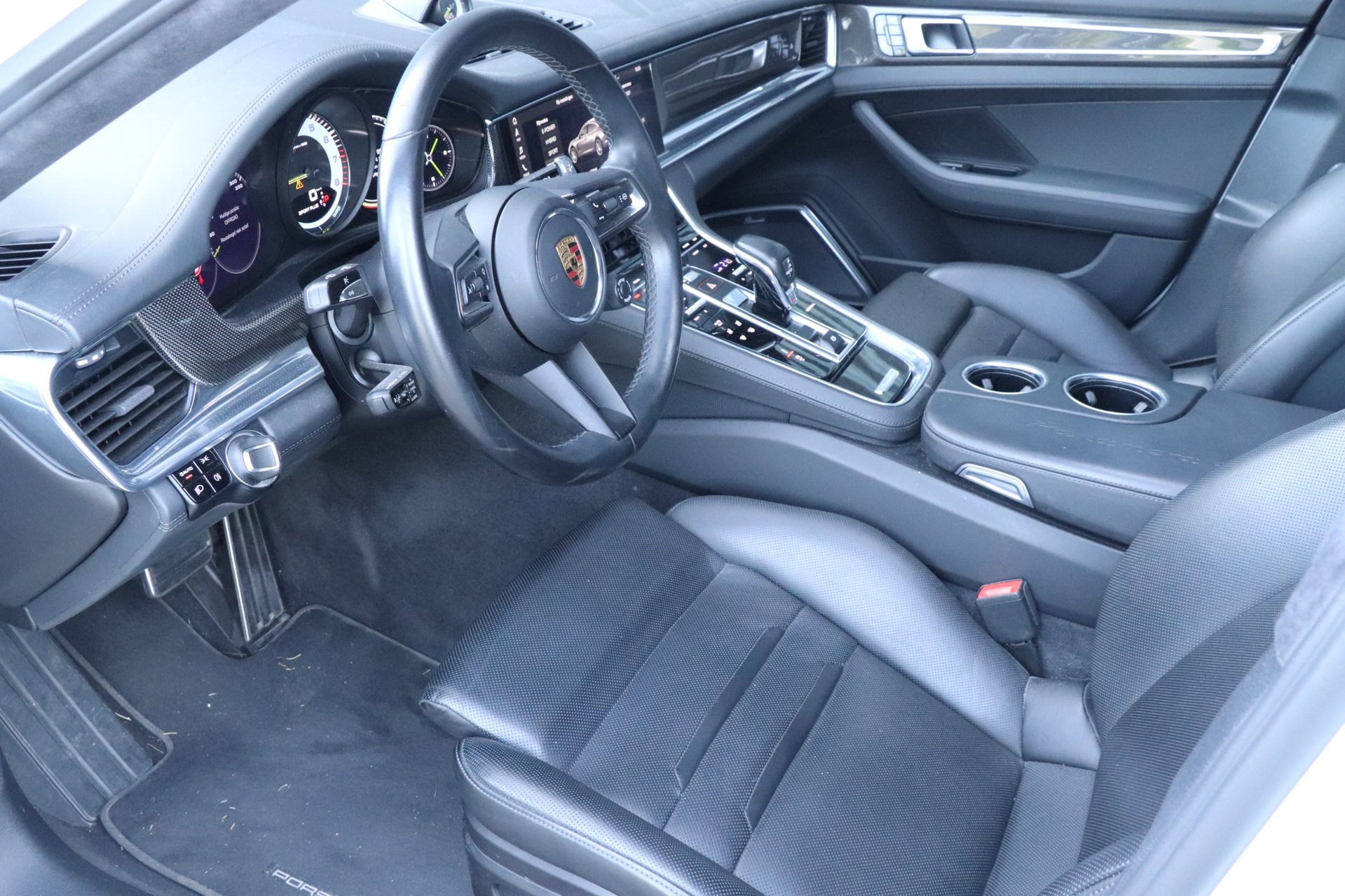 Foto van Porsche Panamera 4s E-hybrid
