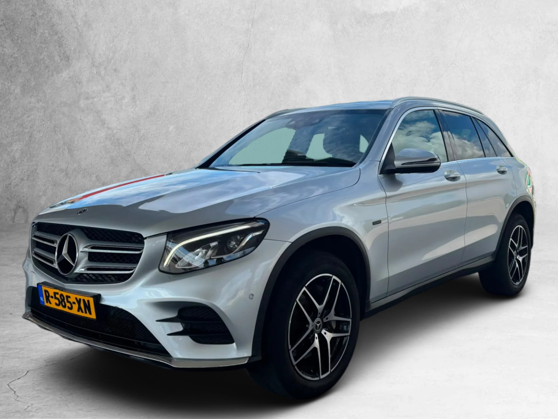 Foto van Mercedes-Benz GLC 350 E 4Matic