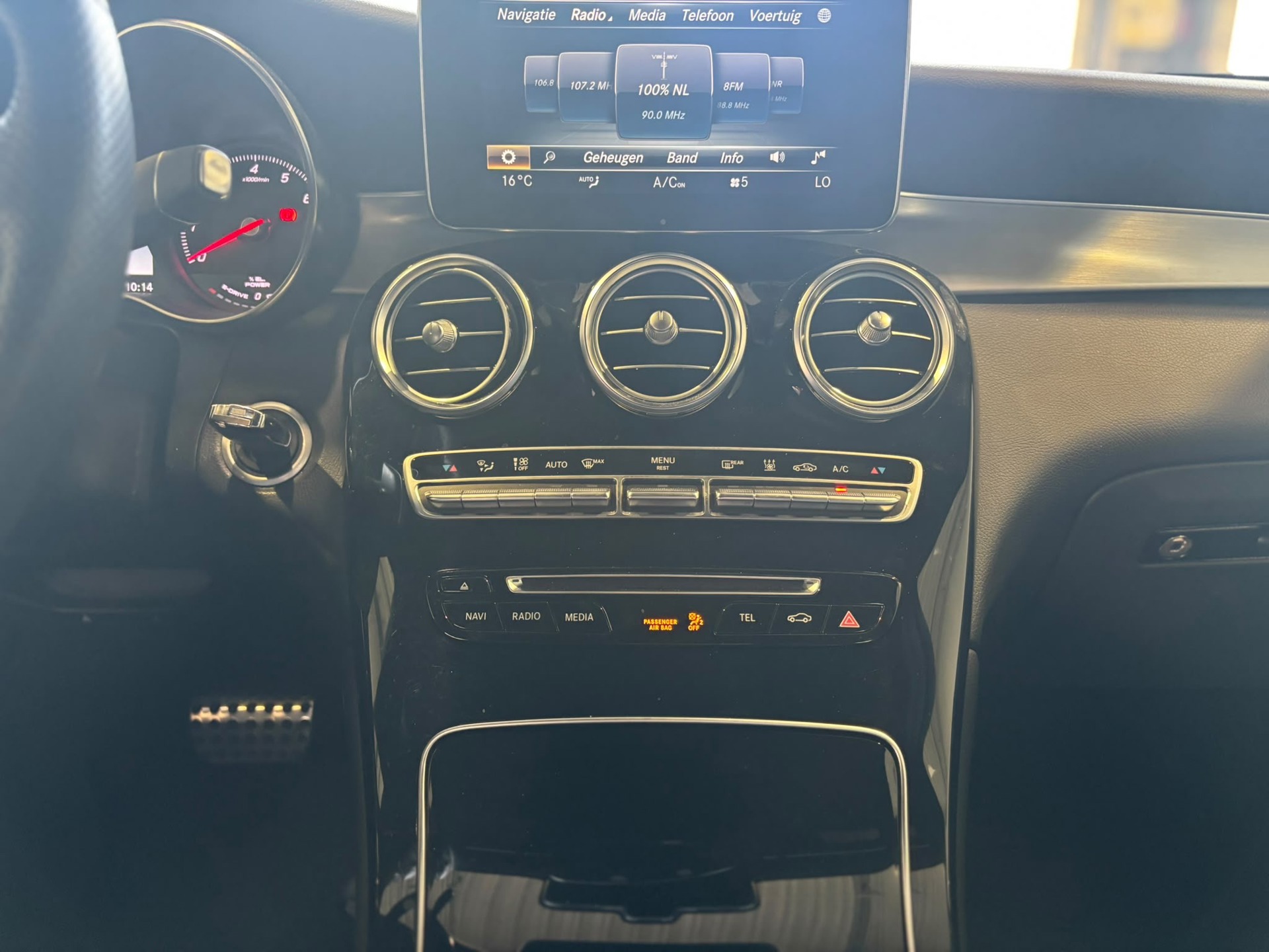 Foto van Mercedes-Benz GLC 350 E 4Matic