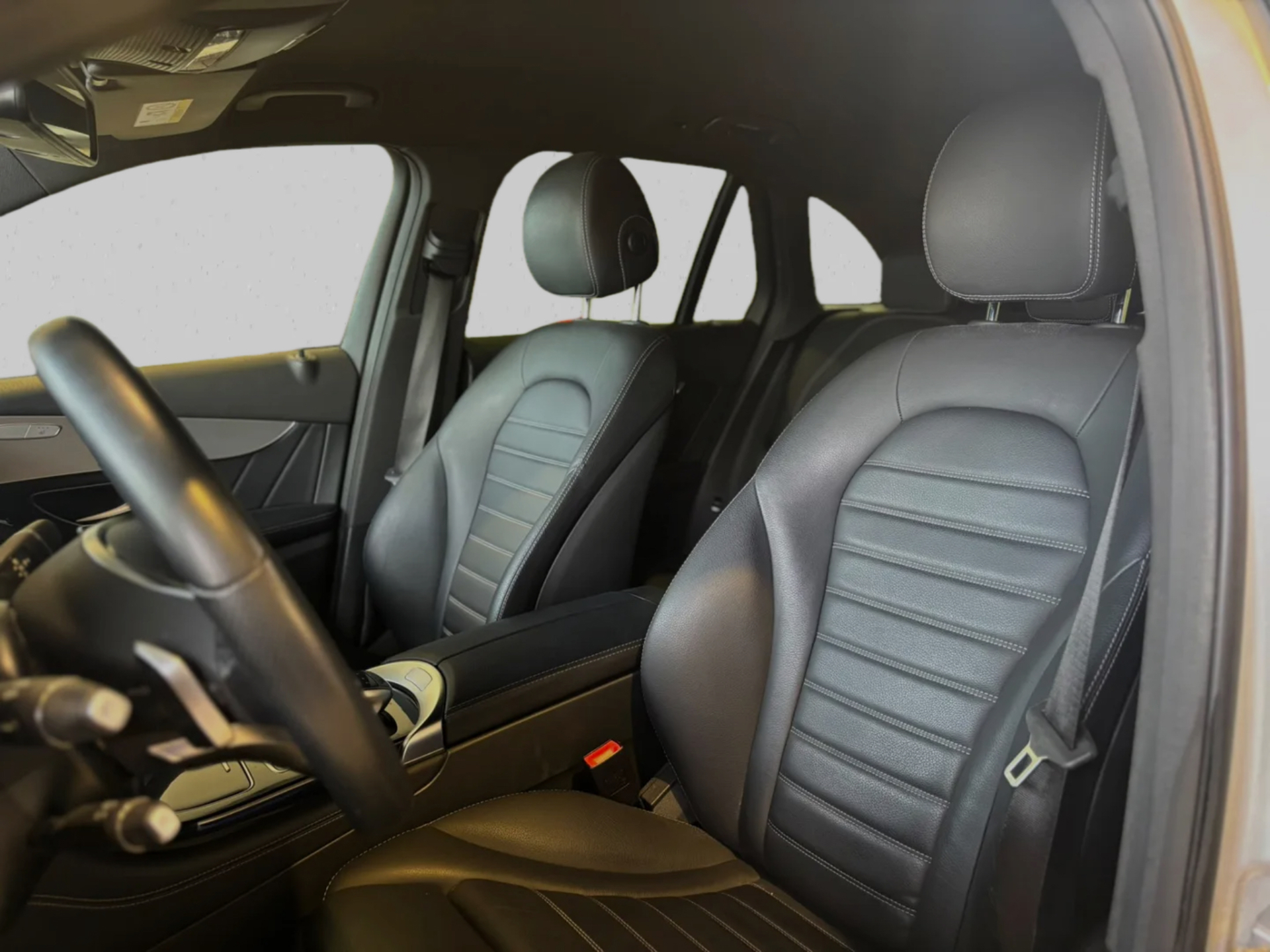 Foto van Mercedes-Benz GLC 350 E 4Matic
