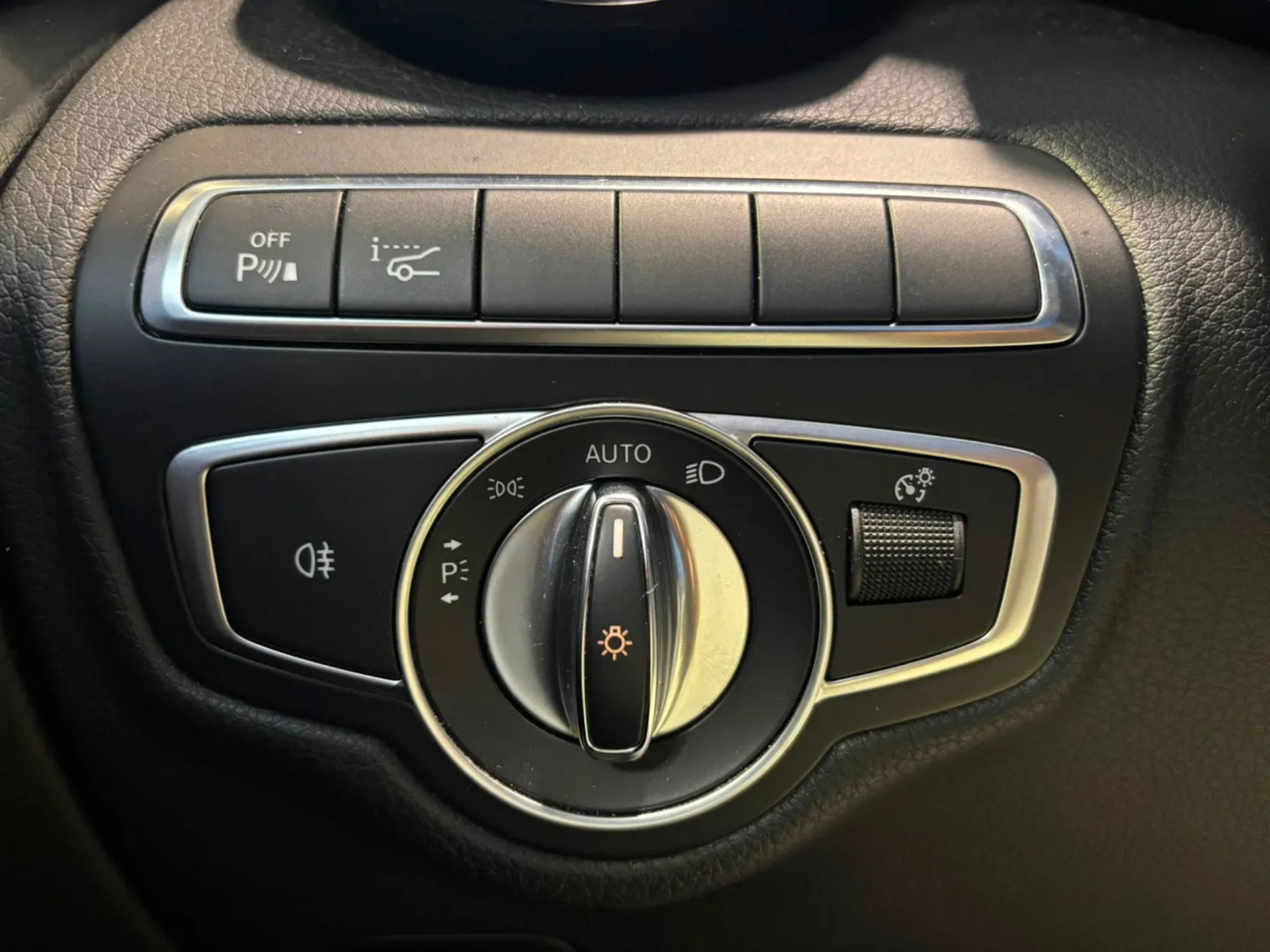 Foto van Mercedes-Benz GLC 350 E 4Matic
