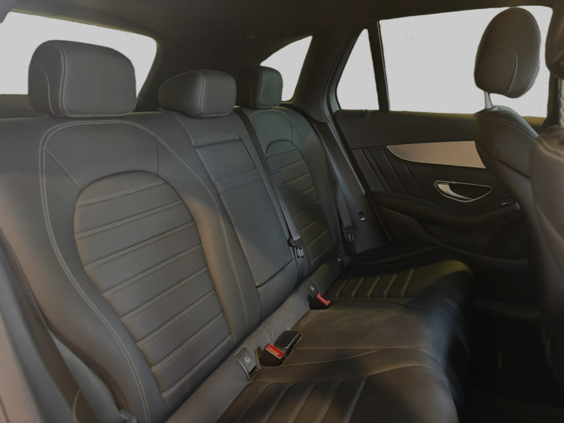 Foto van Mercedes-Benz GLC 350 E 4Matic