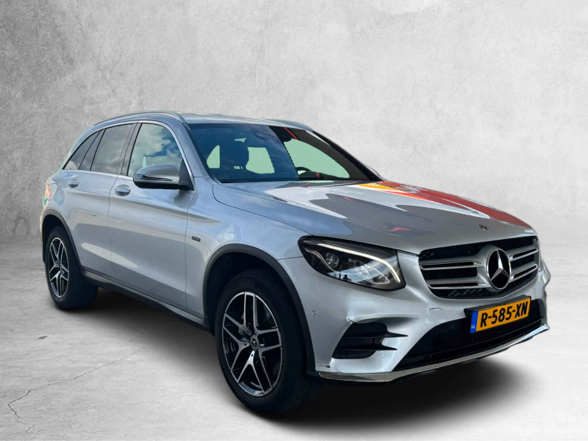Foto van Mercedes-Benz GLC 350 E 4Matic