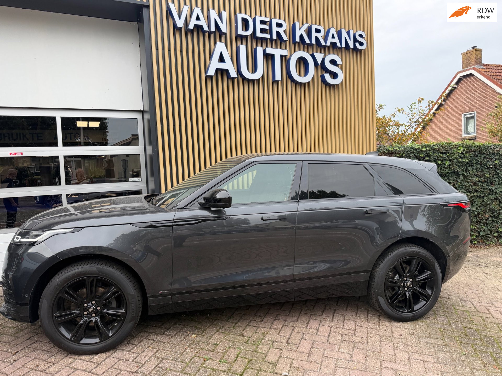 Land Rover Range Rover Velar 2.0 P250 Turbo AWD R-Dynamic SE 2020 - voorkant
