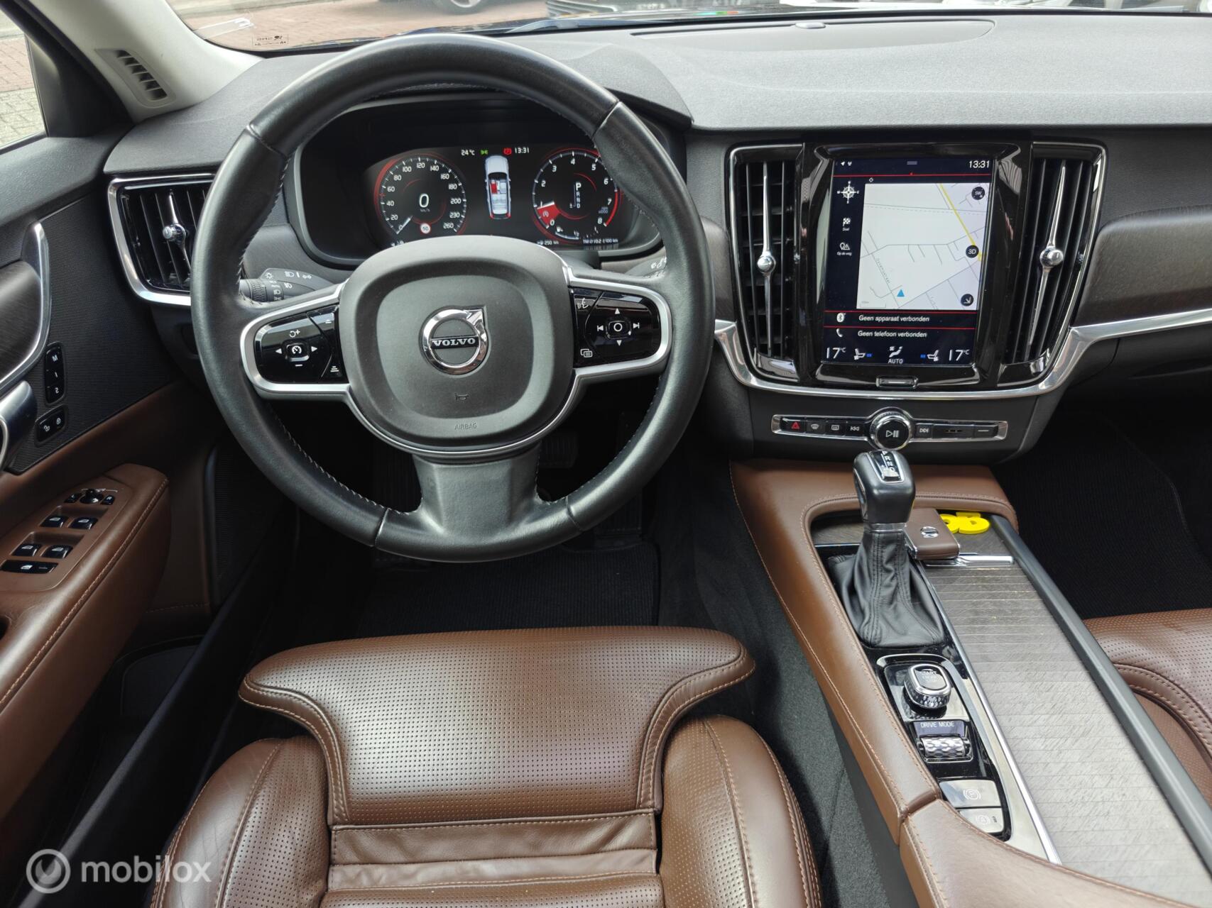 Foto van Volvo V90 Cross Country