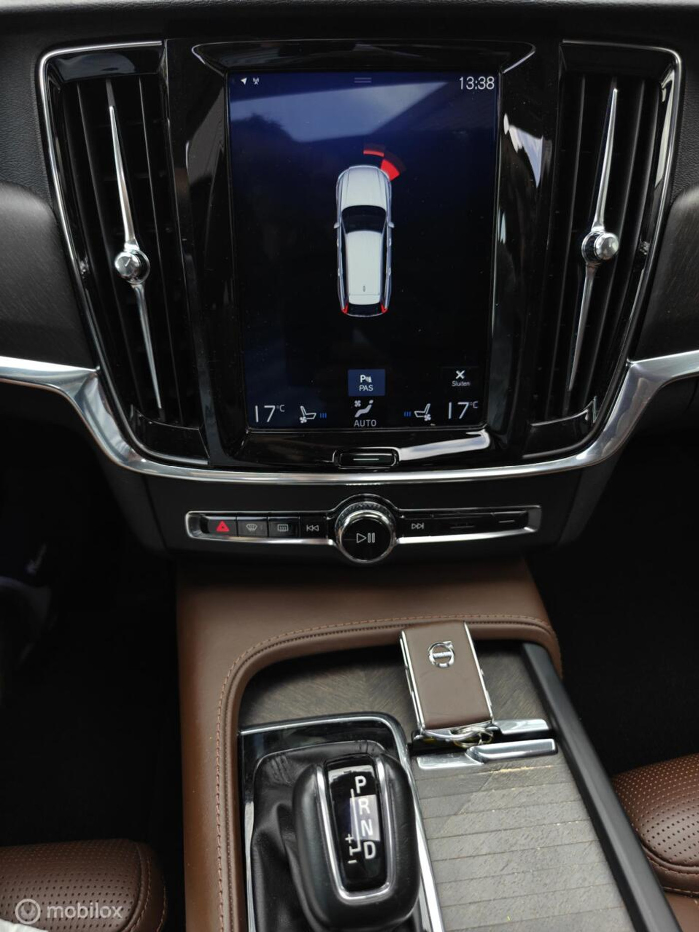 Foto van Volvo V90 Cross Country