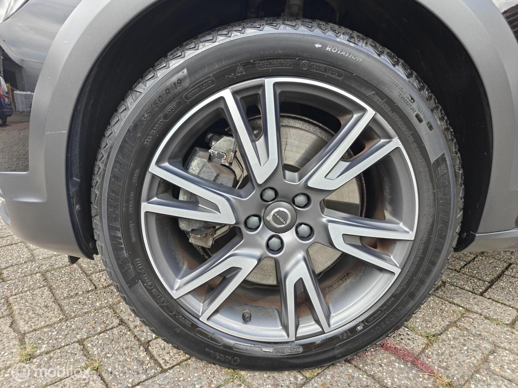 Foto van Volvo V90 Cross Country