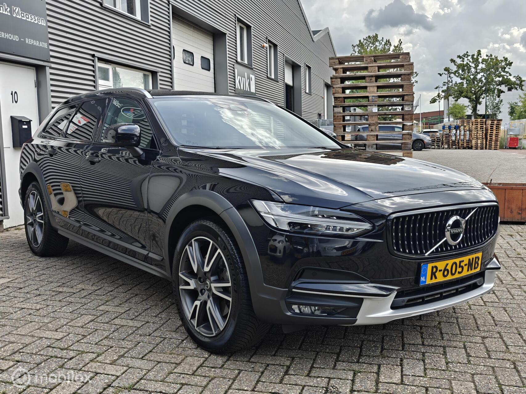Foto van Volvo V90 Cross Country