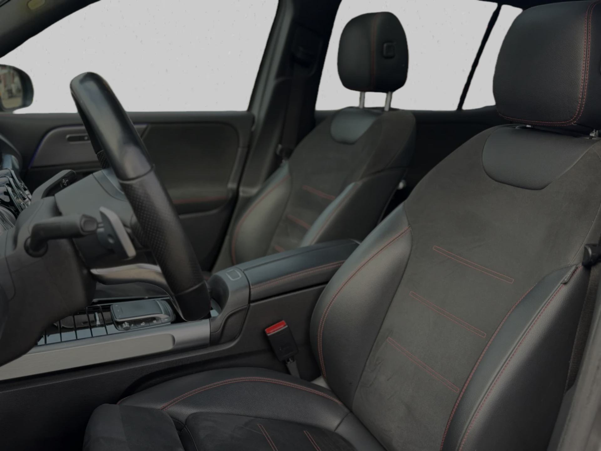 Foto van Mercedes-Benz Eqb 250