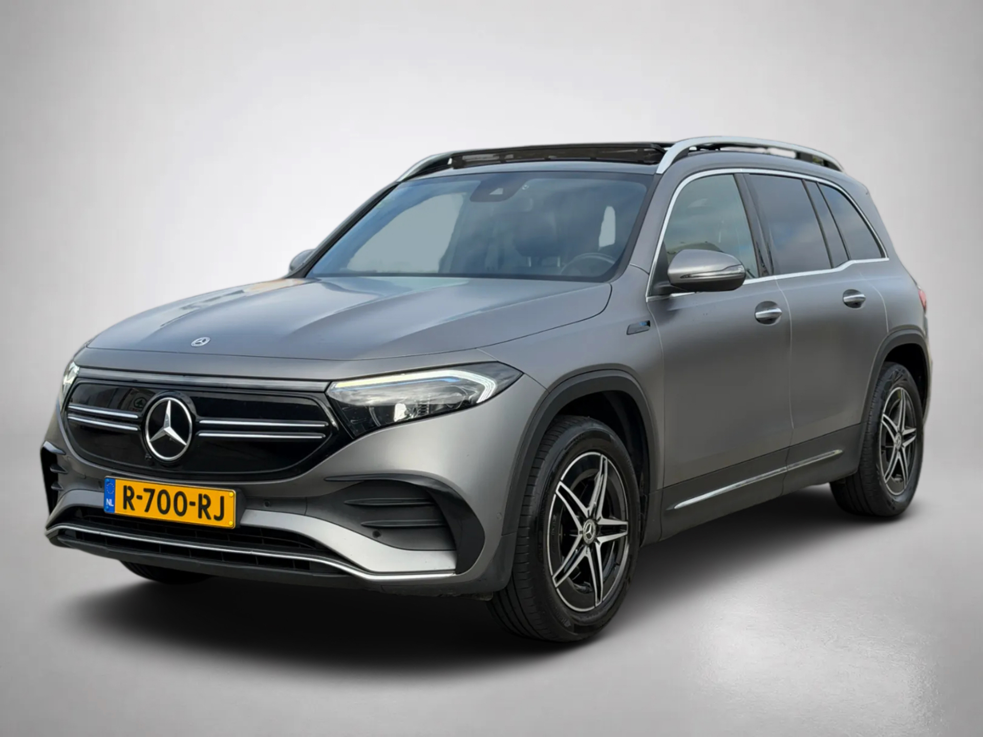 Foto van Mercedes-Benz Eqb 250