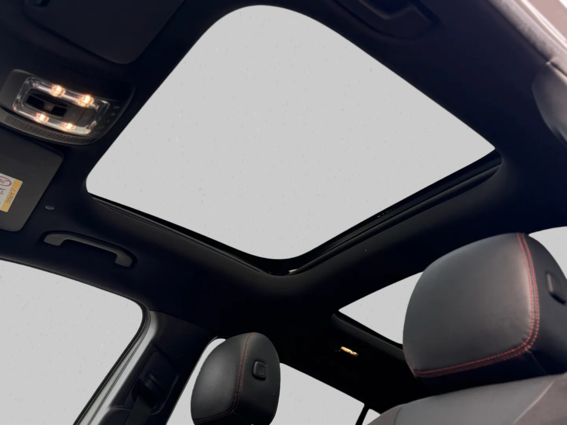 Foto van Mercedes-Benz Eqb 250