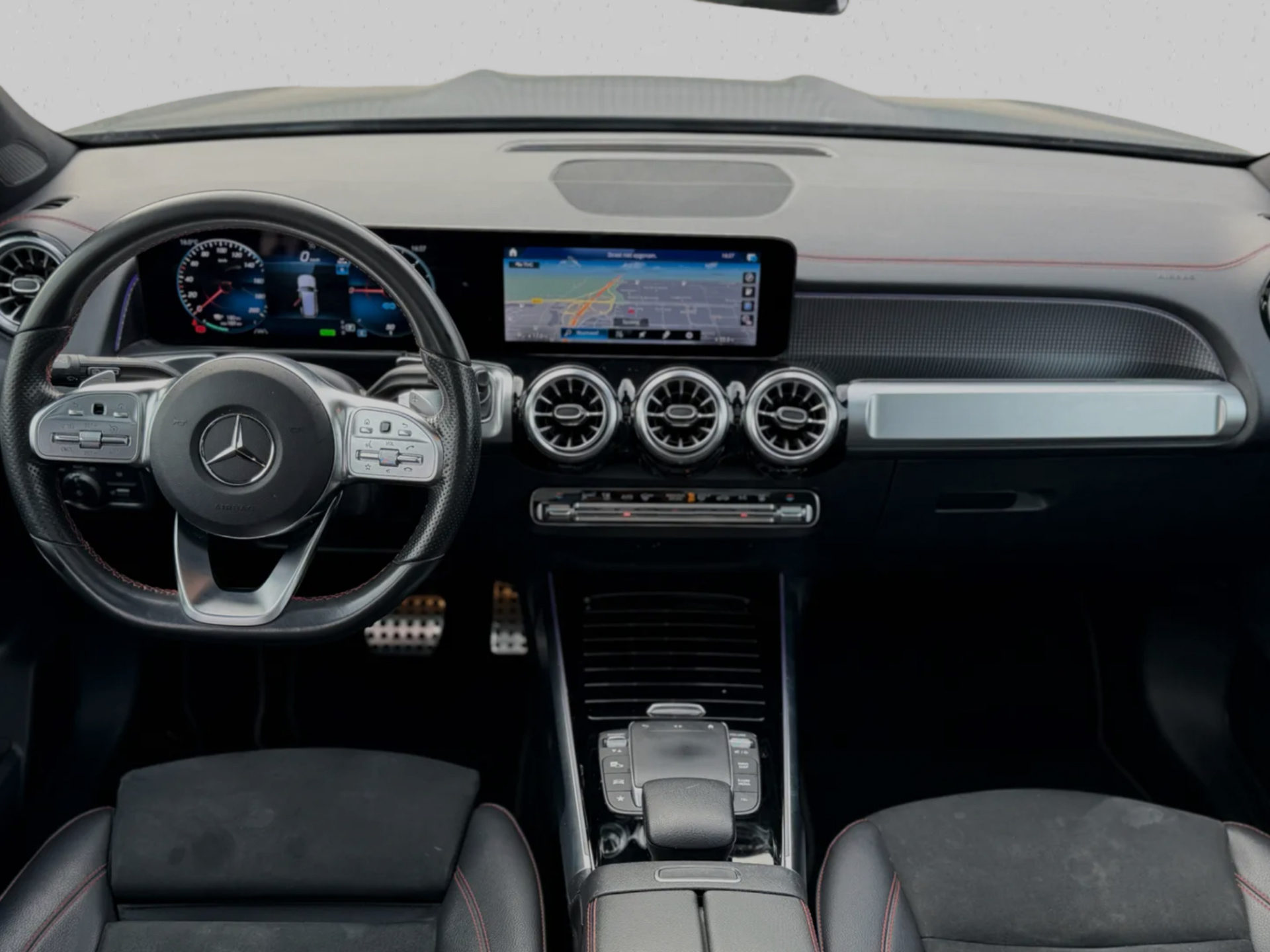 Foto van Mercedes-Benz Eqb 250