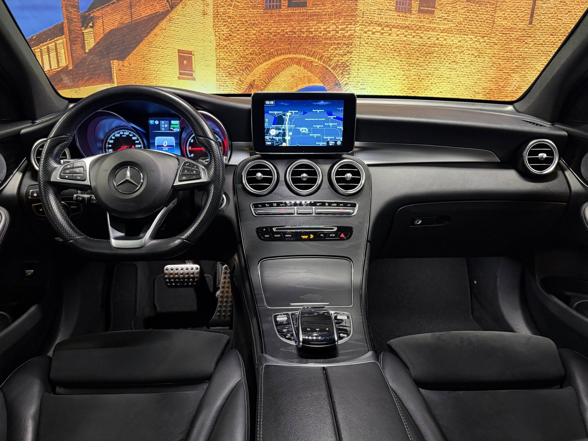 Foto van Mercedes-Benz GLC 350 E 4Matic