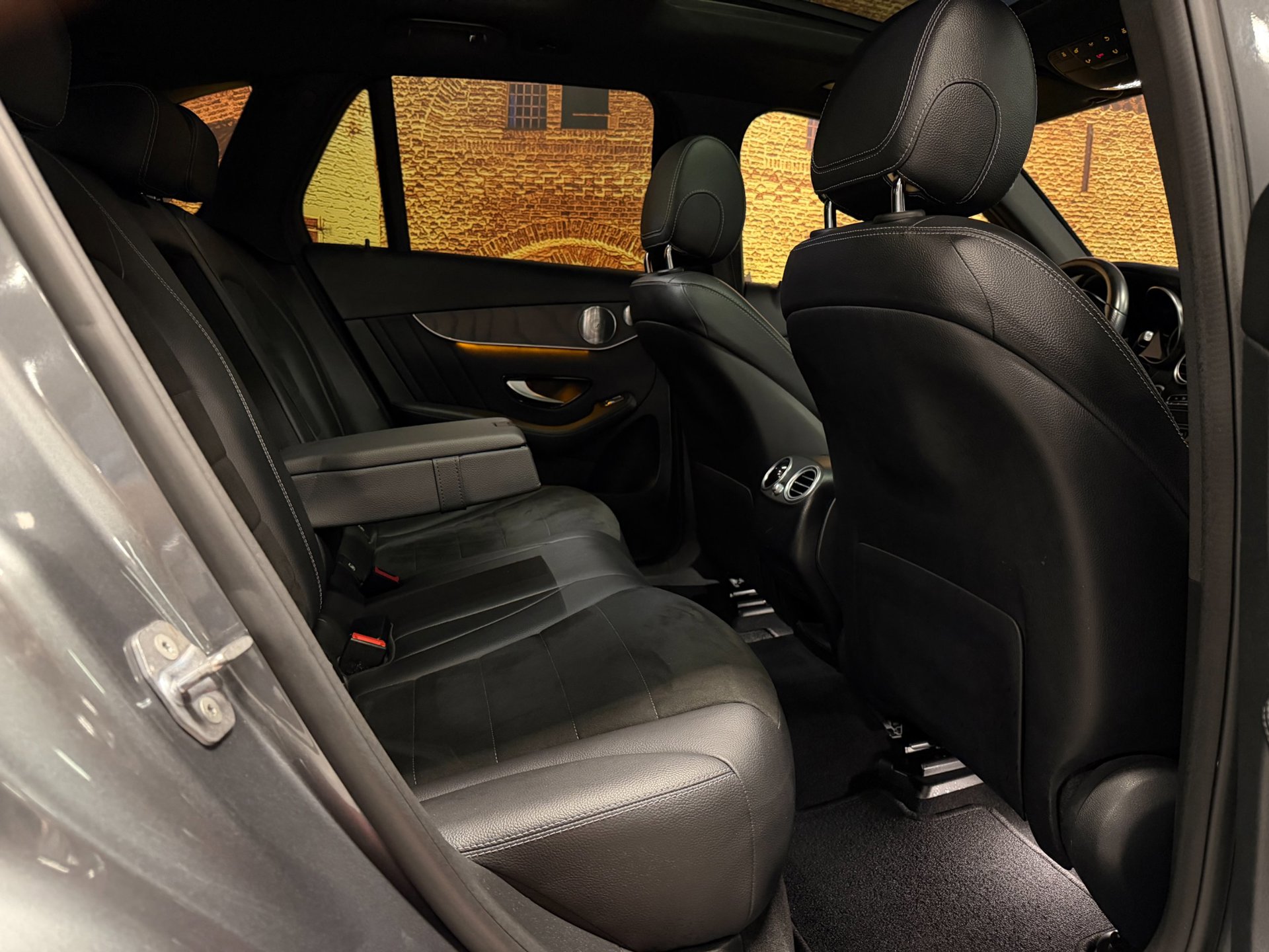 Foto van Mercedes-Benz GLC 350 E 4Matic