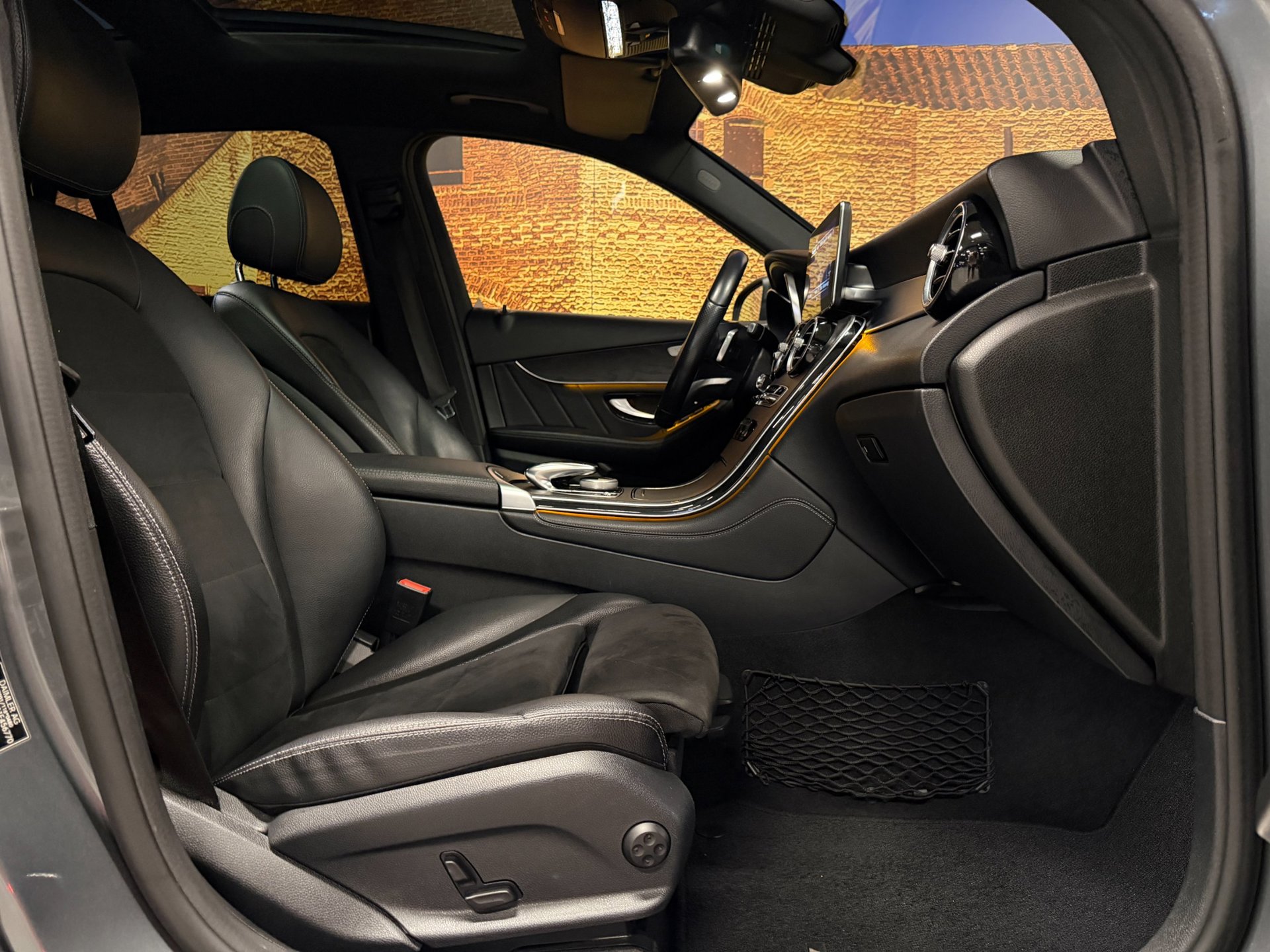 Foto van Mercedes-Benz GLC 350 E 4Matic