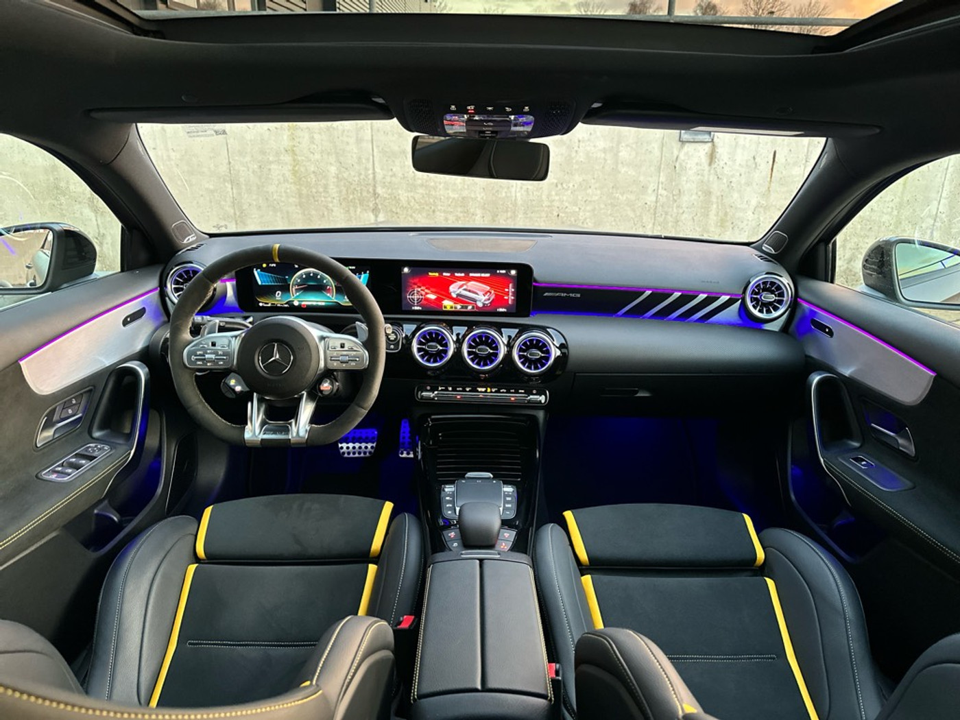 Foto van Mercedes-Benz AMG A 45 S