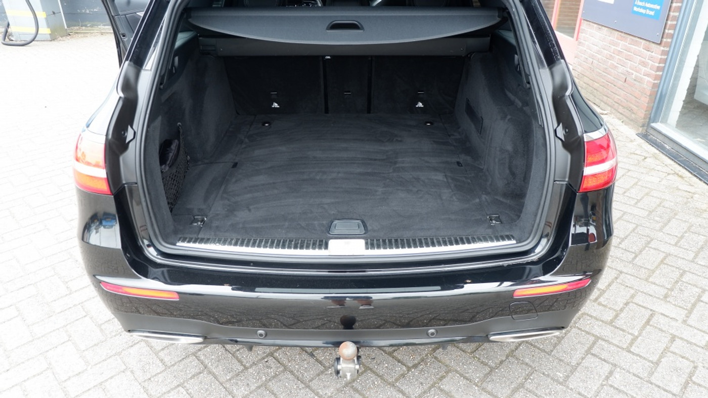 Foto van Mercedes-Benz E 450 4Matic