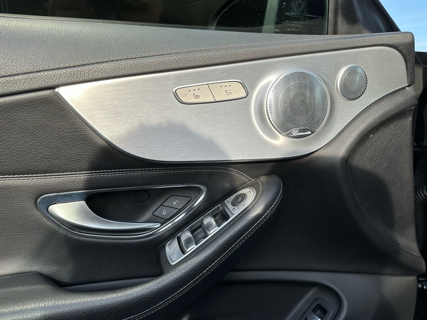 Foto van Mercedes-Benz AMG C 43
