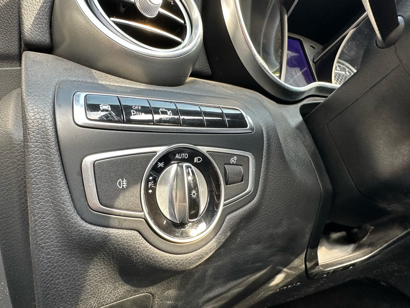 Foto van Mercedes-Benz AMG C 43
