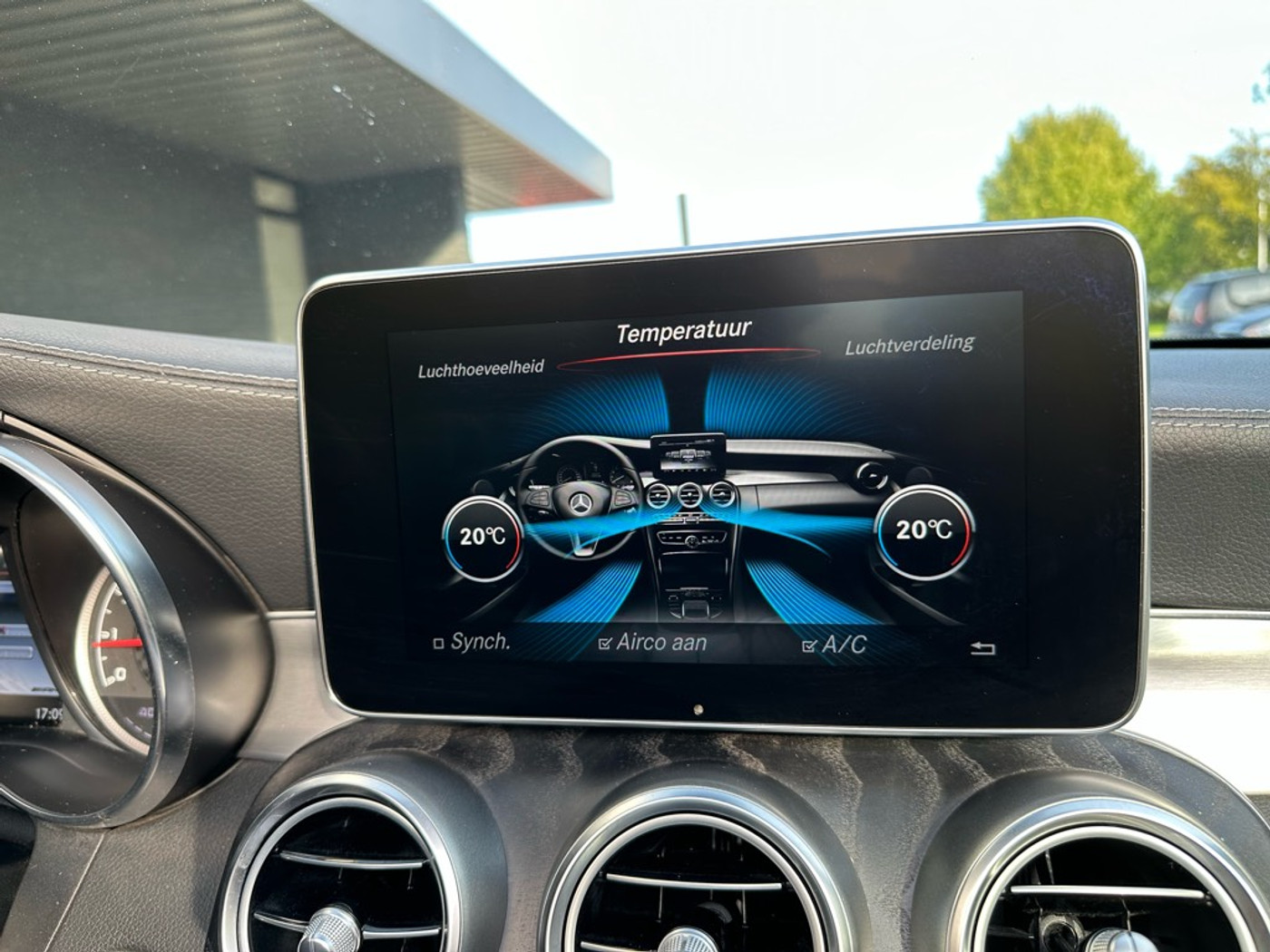 Foto van Mercedes-Benz AMG C 43