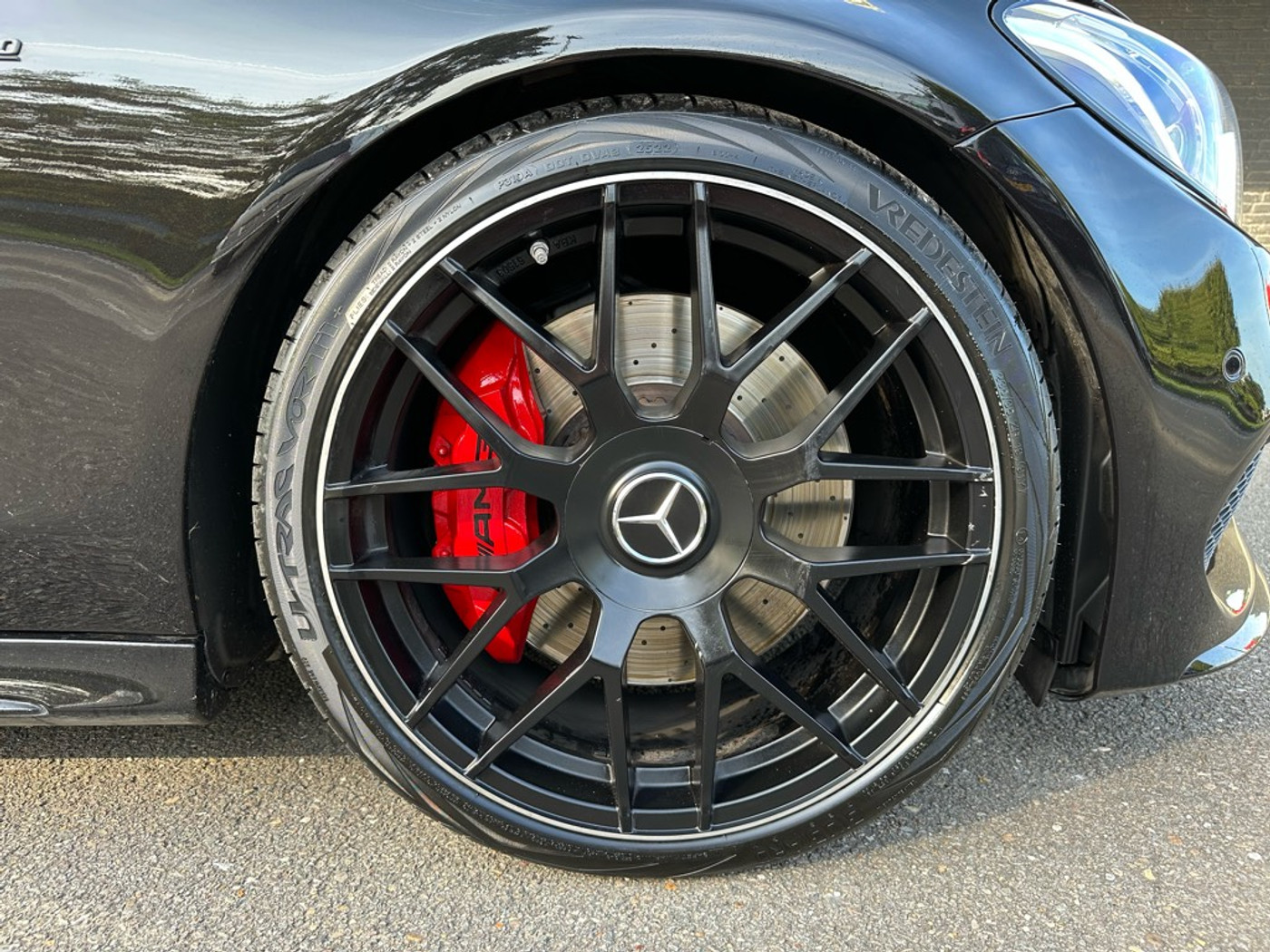 Foto van Mercedes-Benz AMG C 43
