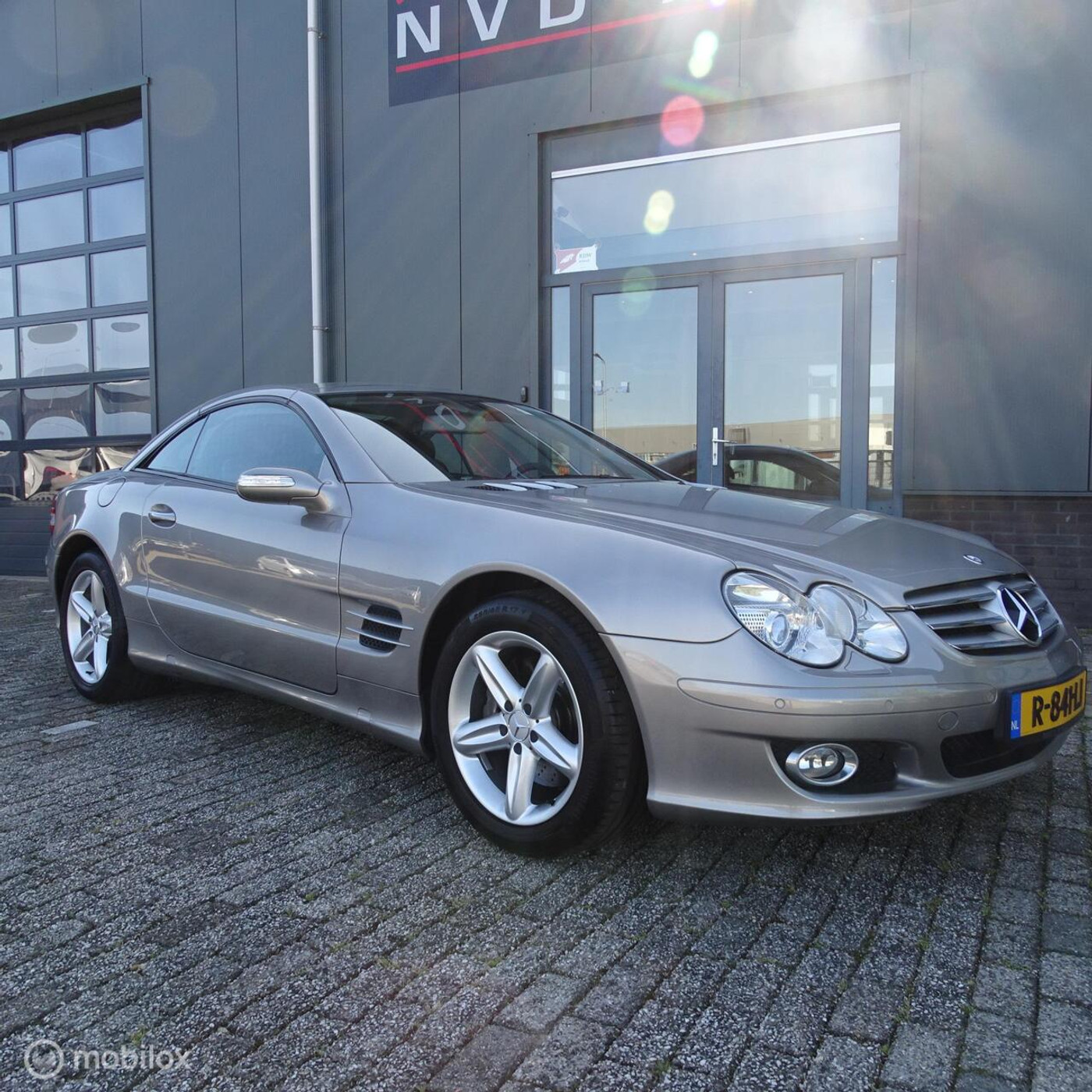 Foto van Mercedes-Benz SL 350