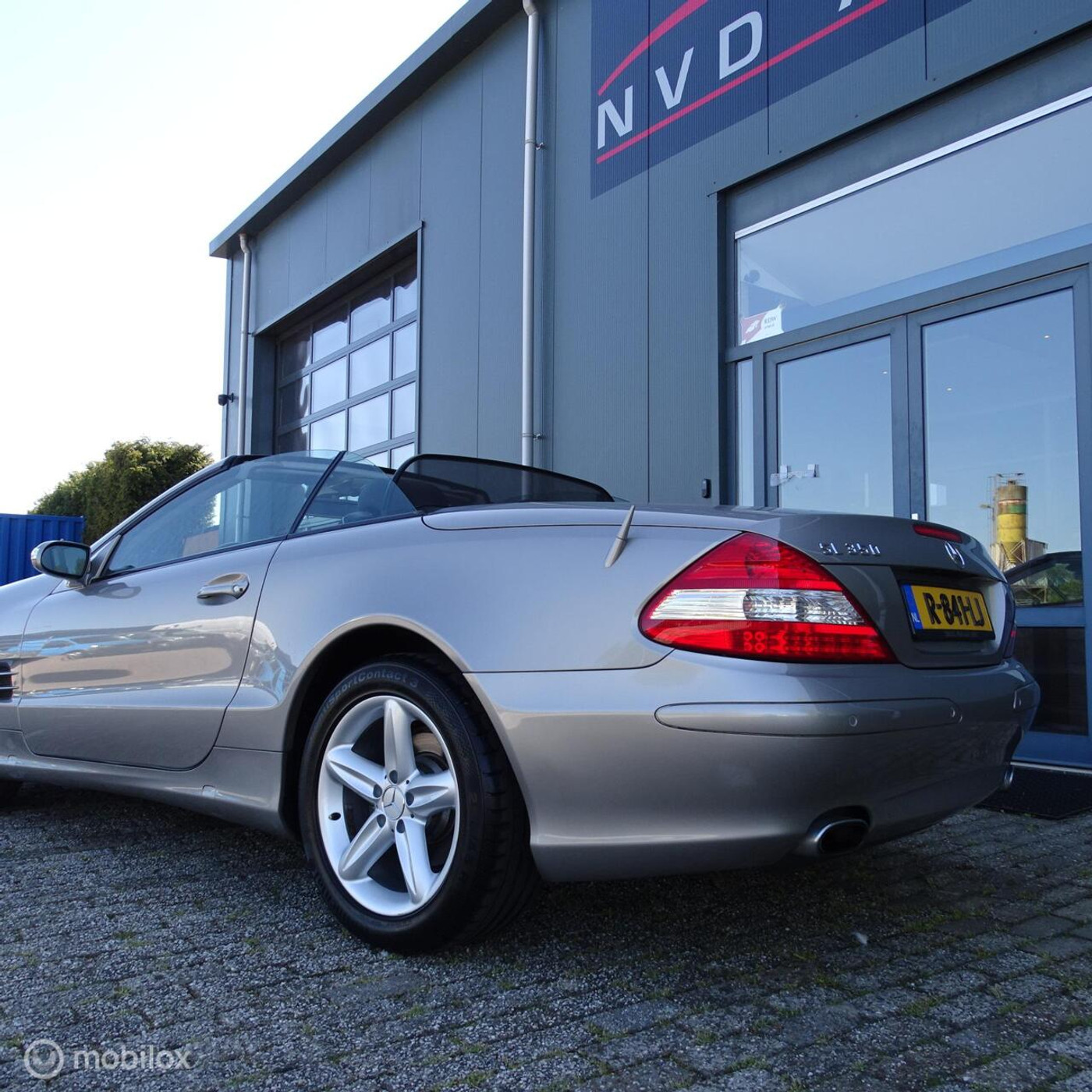 Foto van Mercedes-Benz SL 350