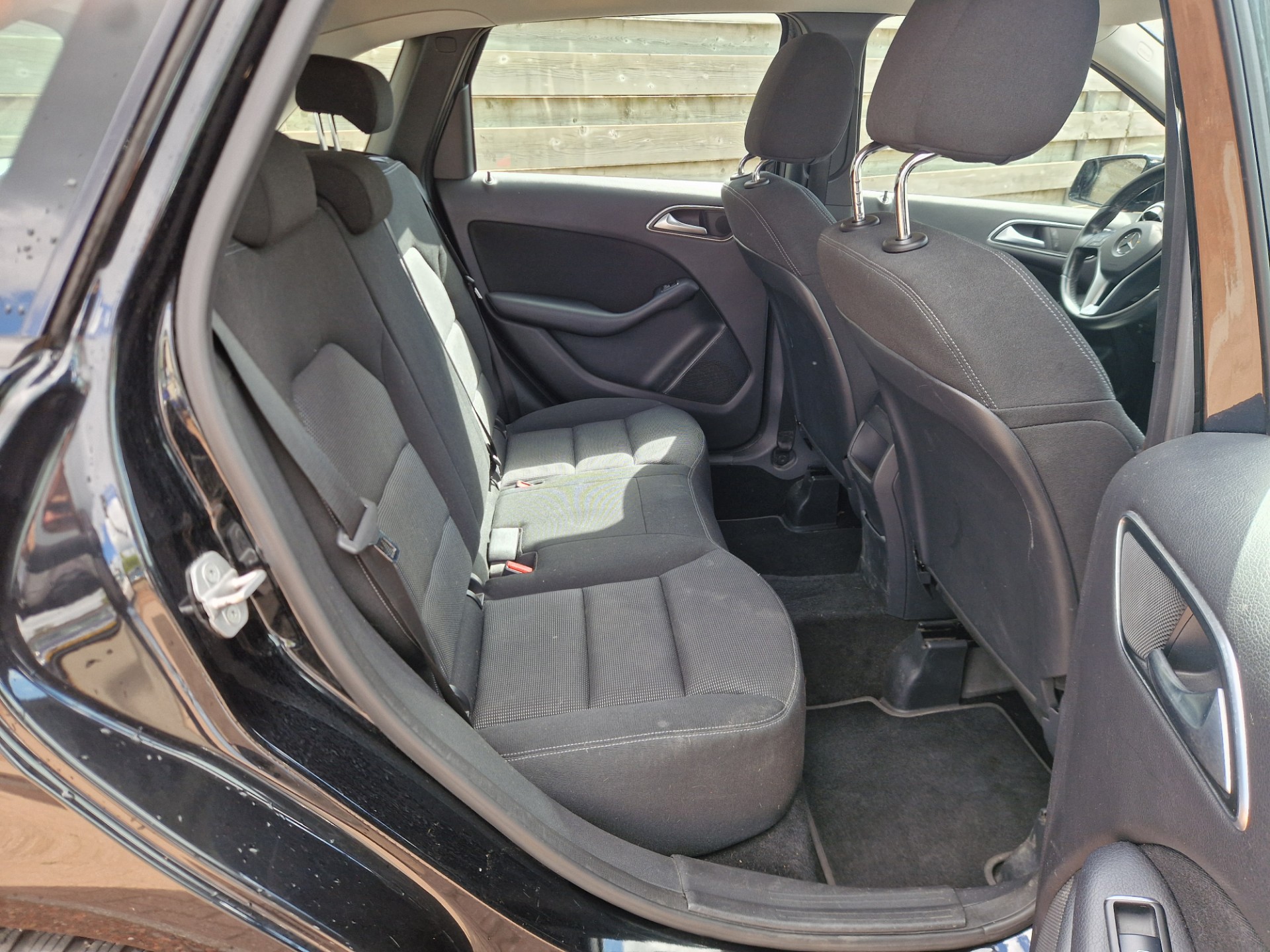 Foto van Mercedes-Benz B 180