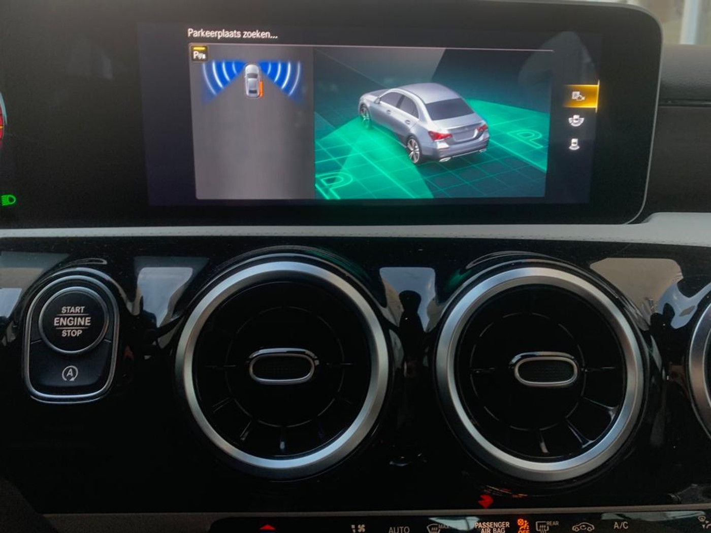 Foto van Mercedes-Benz A 200