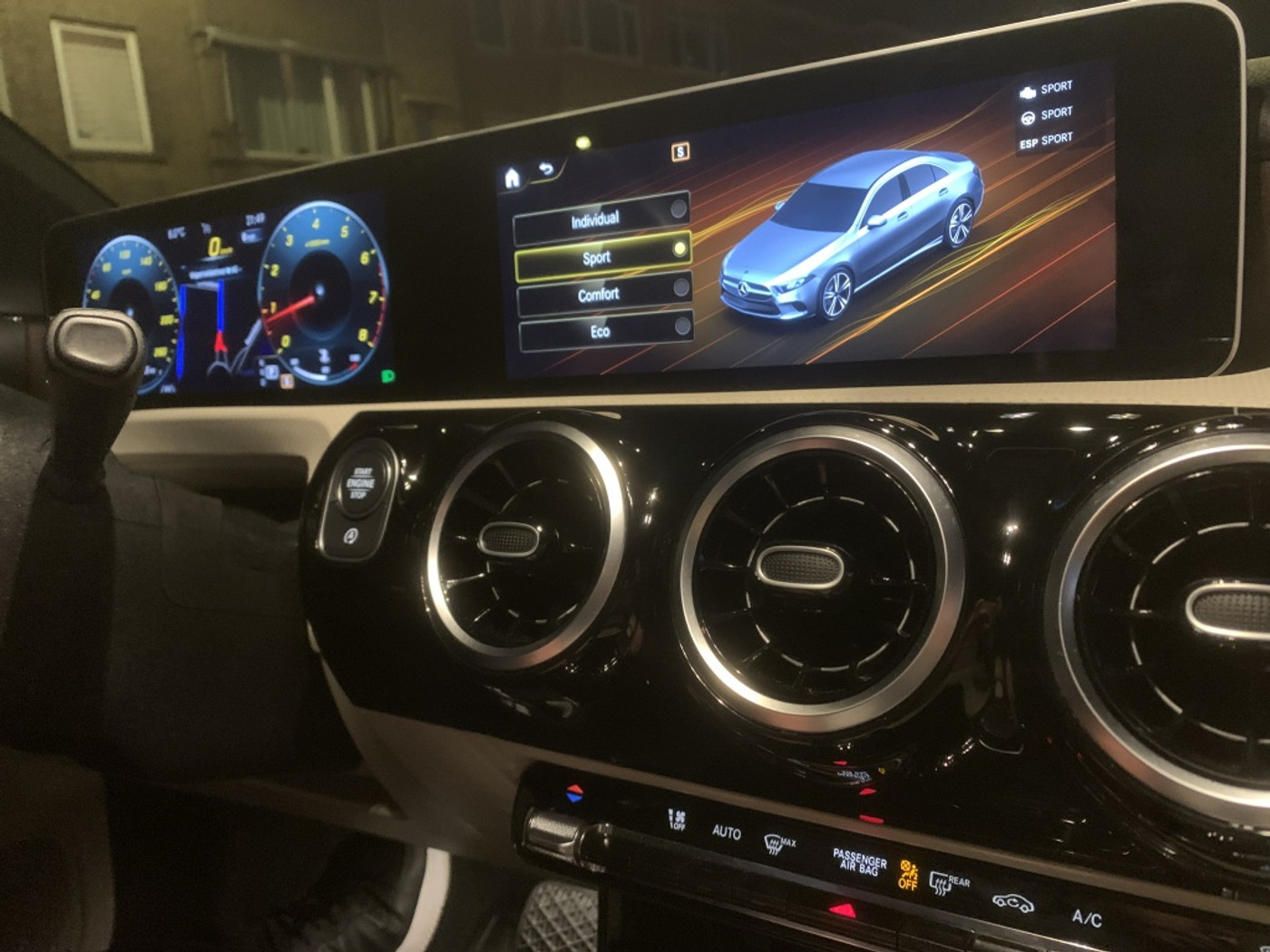 Foto van Mercedes-Benz A 200