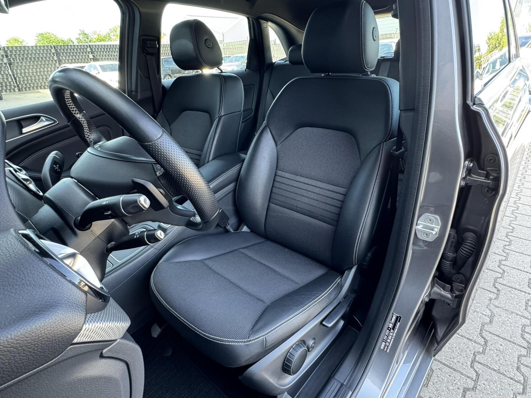 Foto van Mercedes-Benz B 180