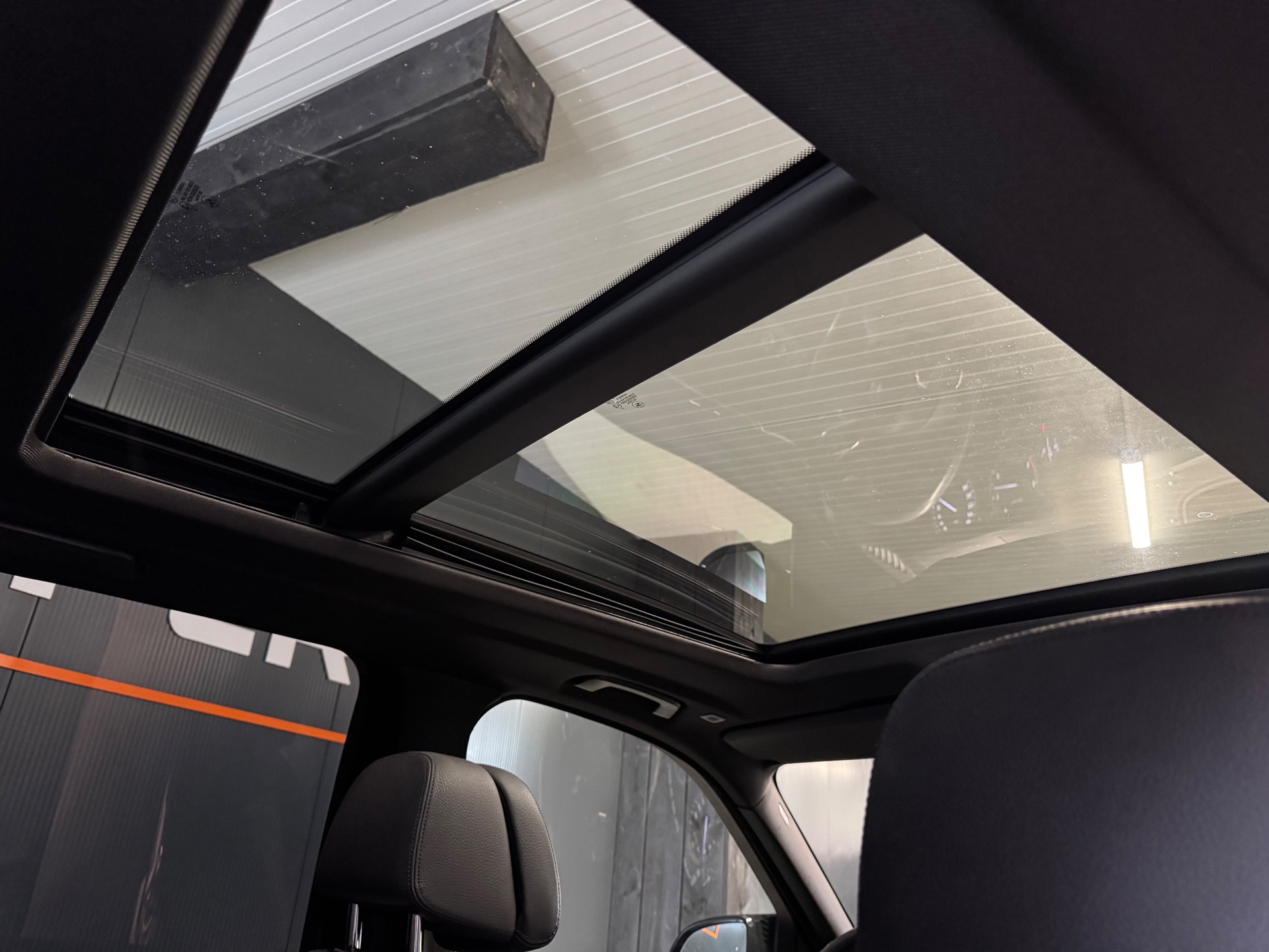Foto van BMW X5 M50d