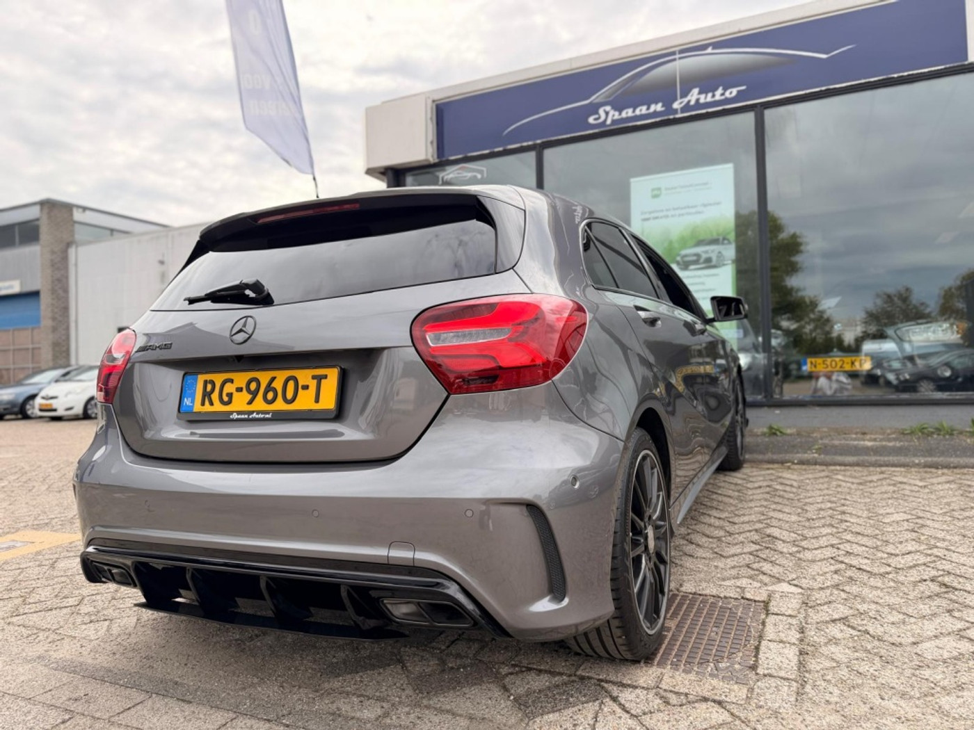 Foto van Mercedes-Benz A 180