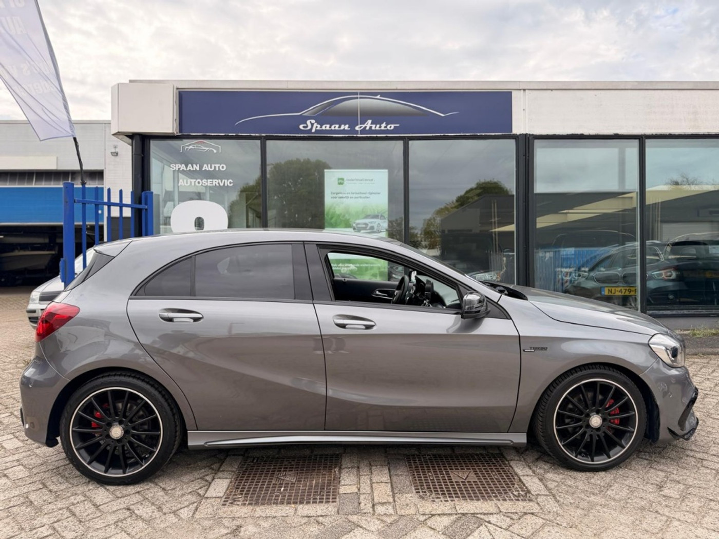 Foto van Mercedes-Benz A 180