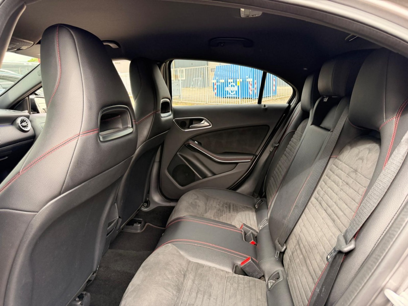 Foto van Mercedes-Benz A 180