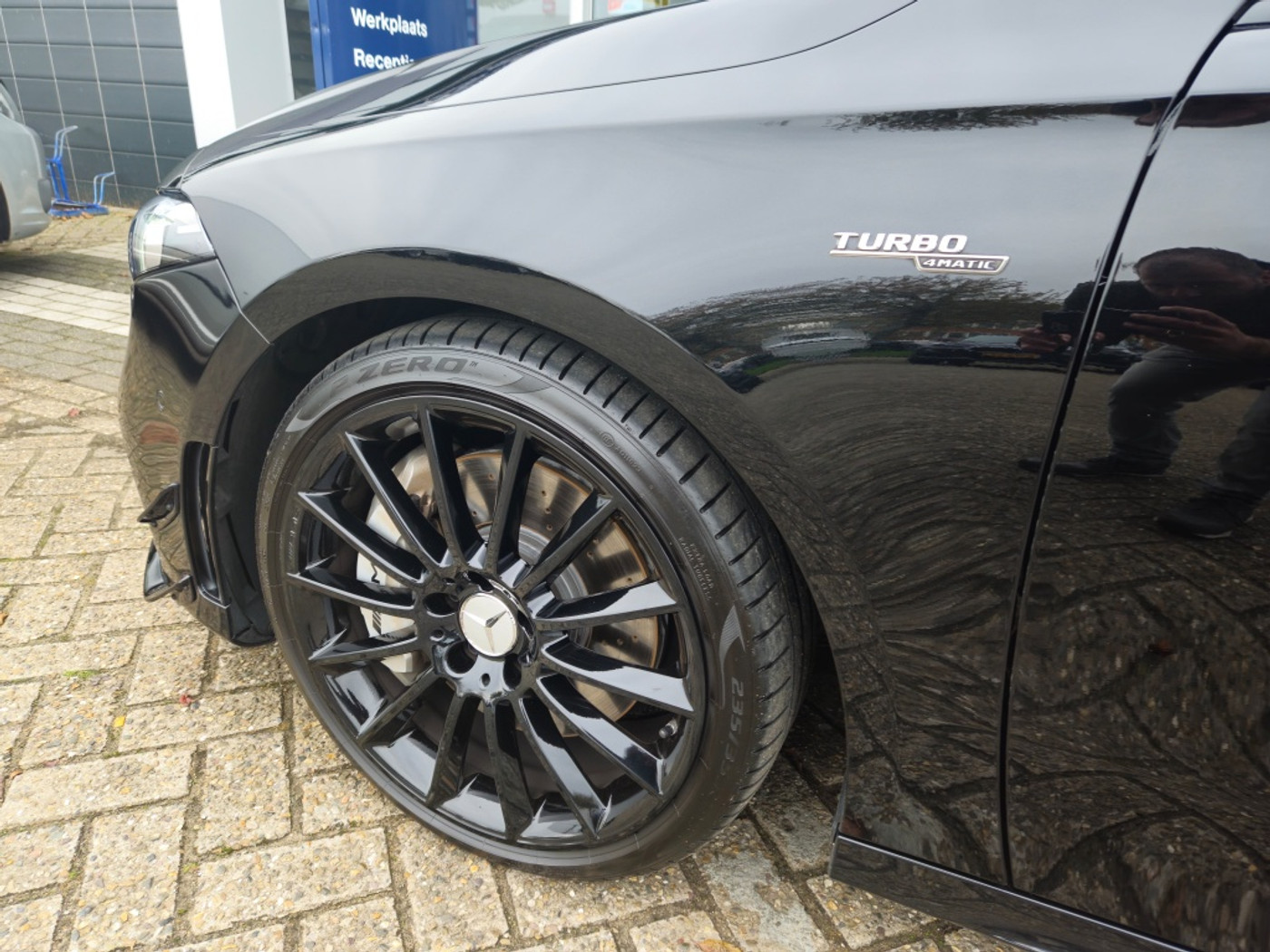 Foto van Mercedes-Benz AMG A 35
