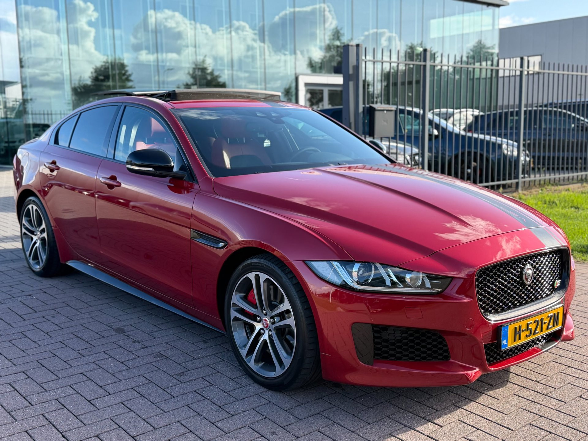 Foto van Jaguar Jaguar Xe