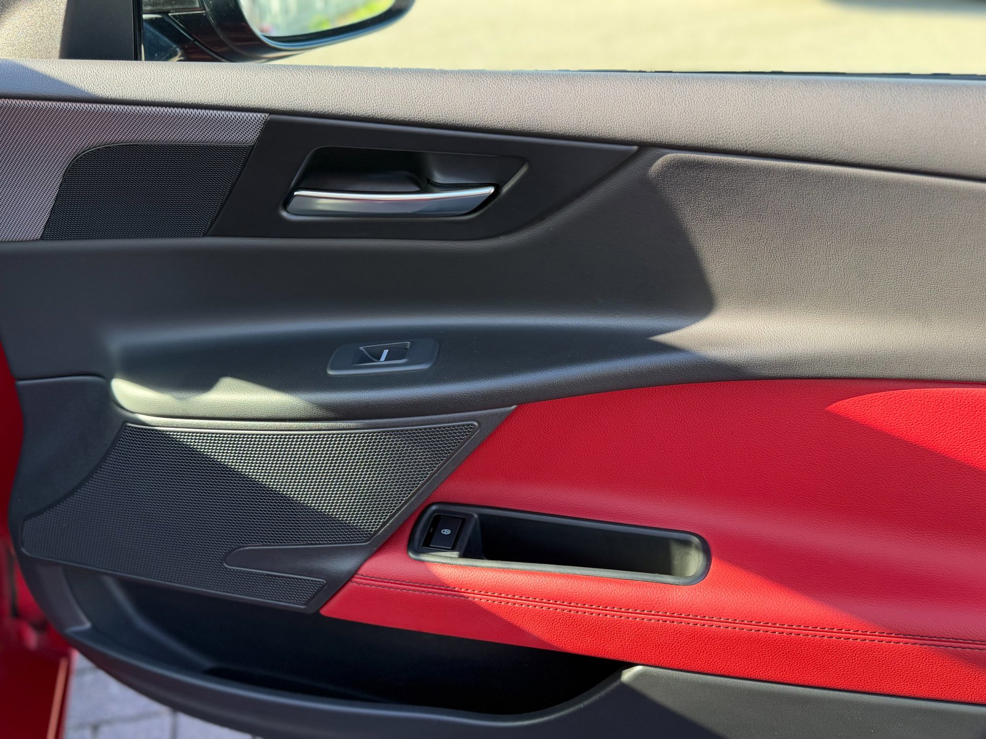 Foto van Jaguar Jaguar Xe
