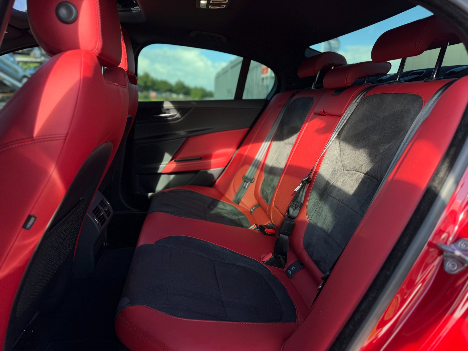 Foto van Jaguar Jaguar Xe