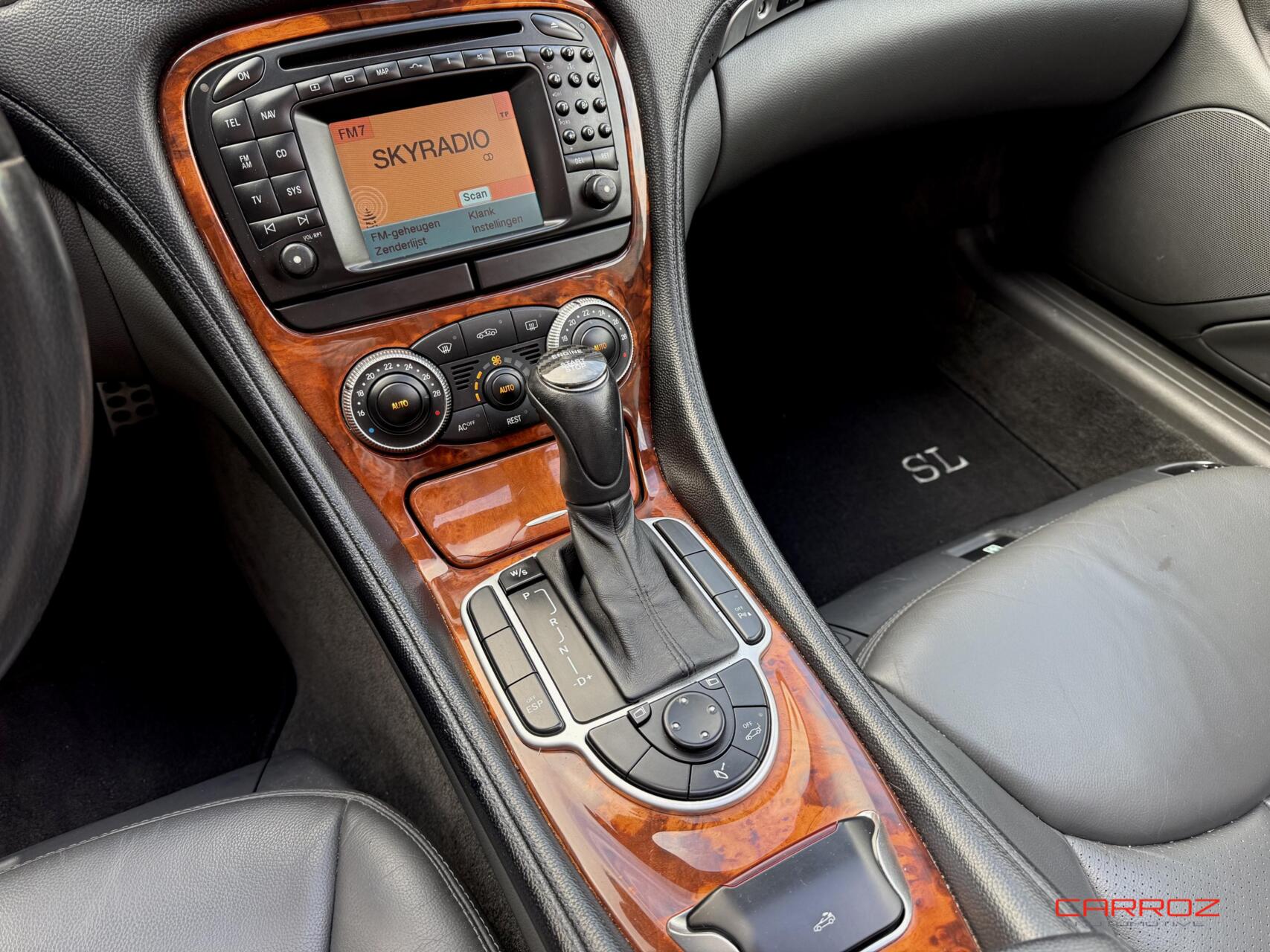 Foto van Mercedes-Benz SL 350