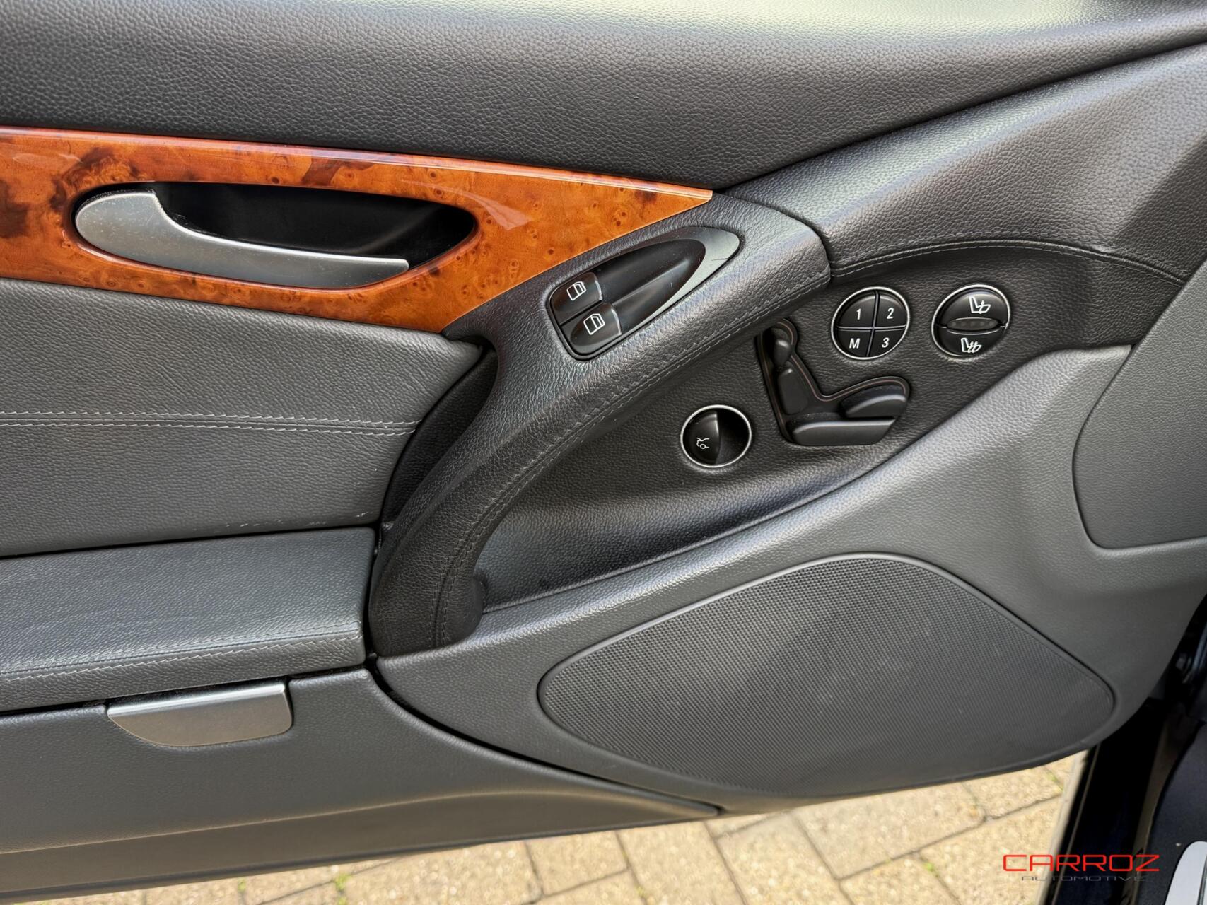 Foto van Mercedes-Benz SL 350