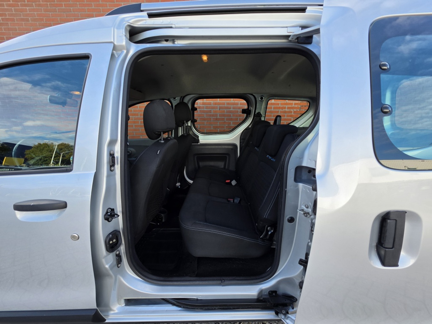 Foto van Dacia Dokker
