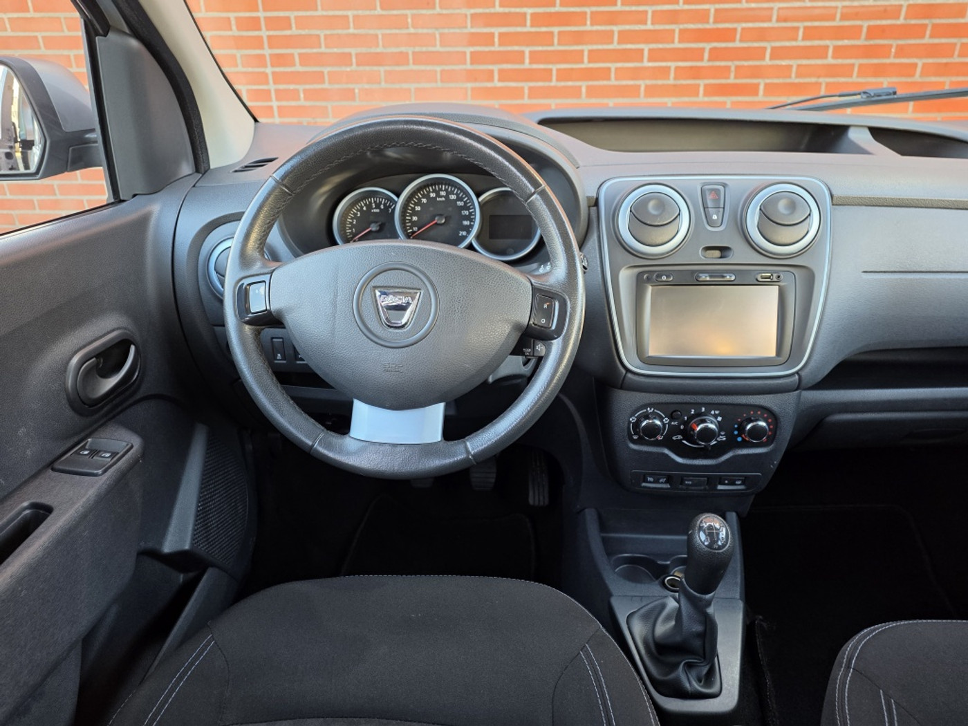 Foto van Dacia Dokker
