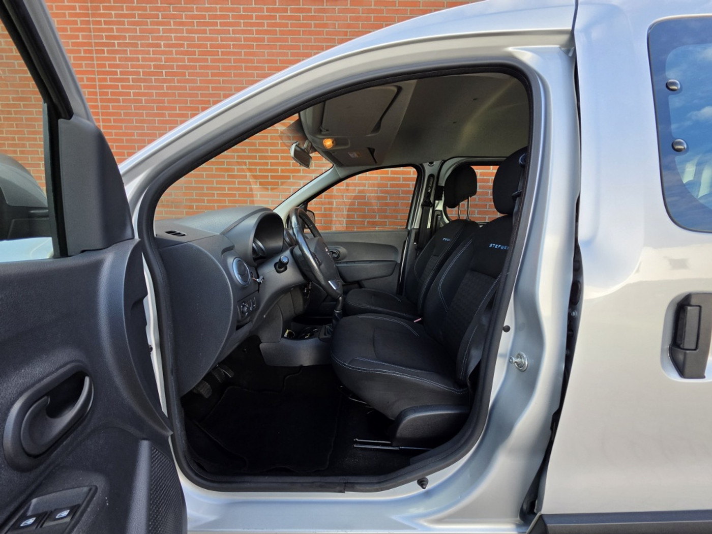 Foto van Dacia Dokker