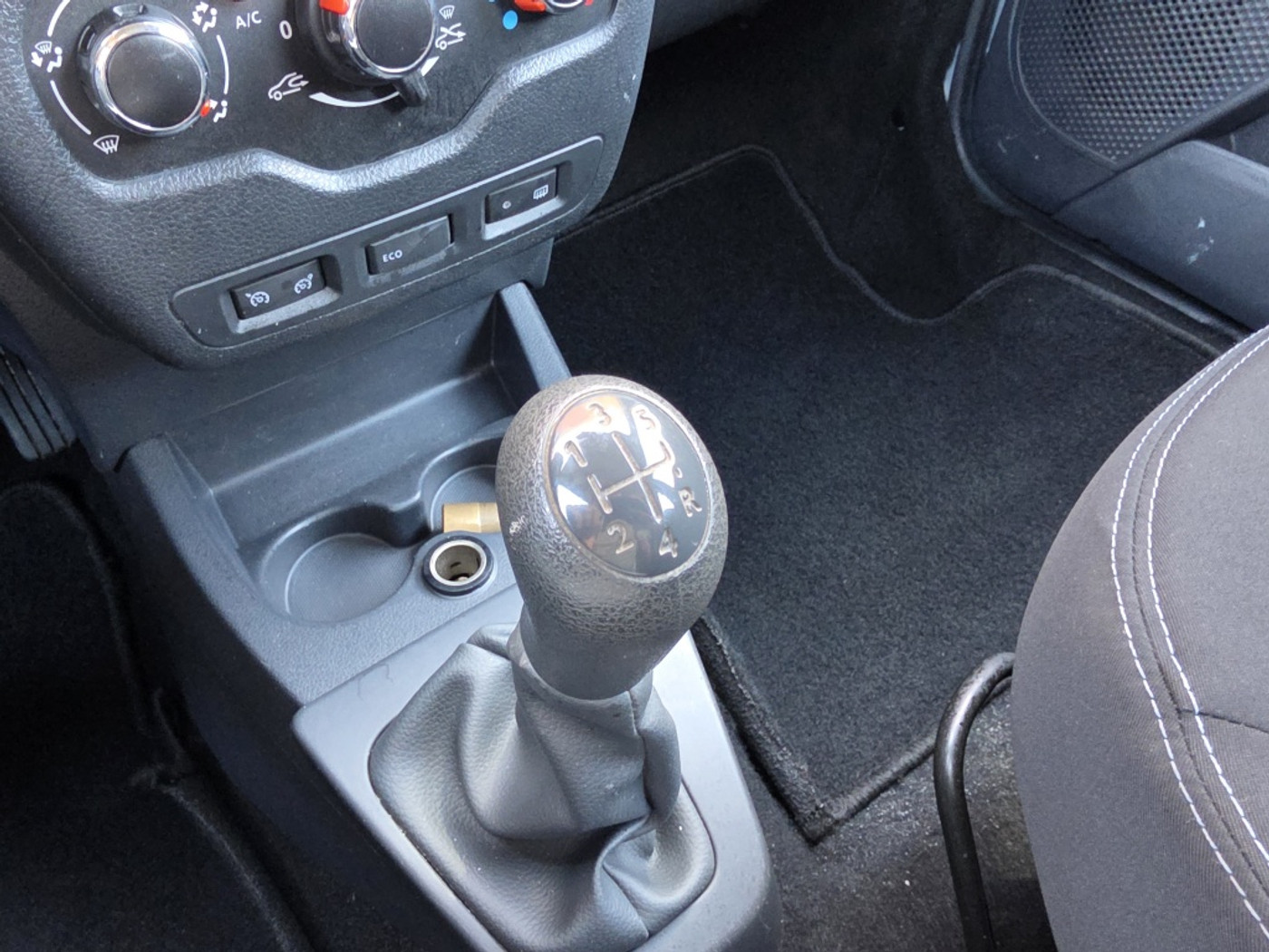 Foto van Dacia Dokker